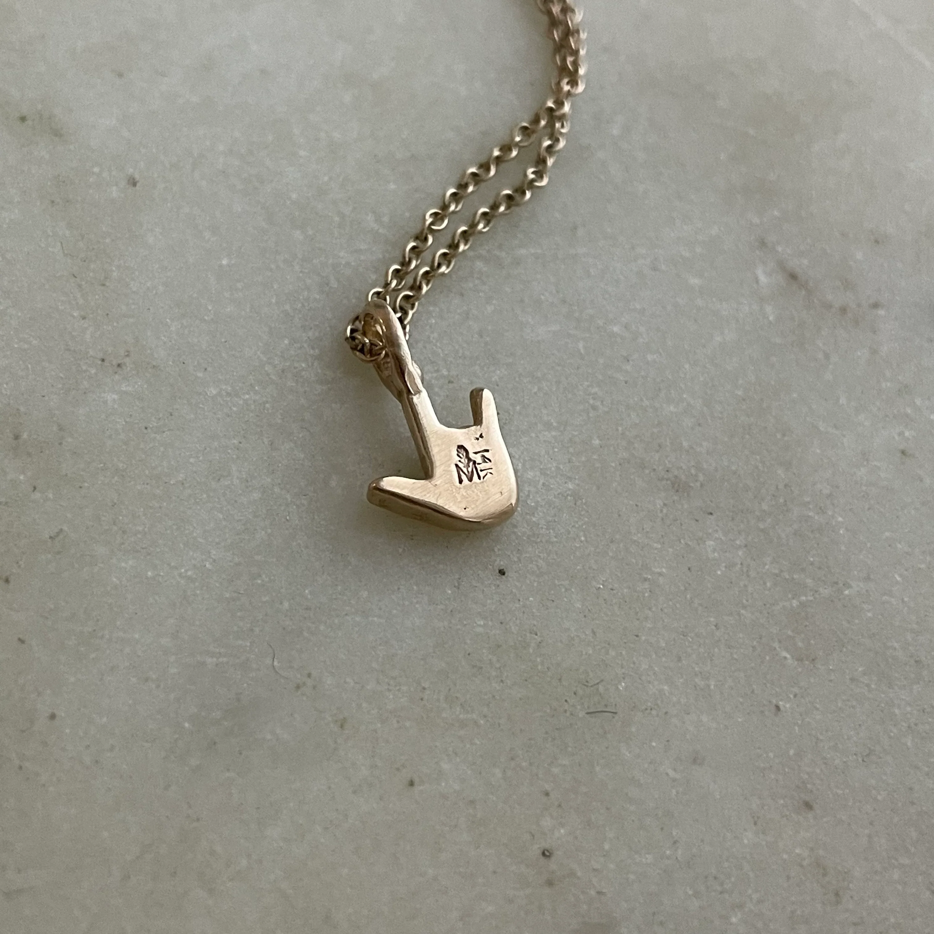 14K GOLD ASL I LOVE YOU PENDANT - Image 4