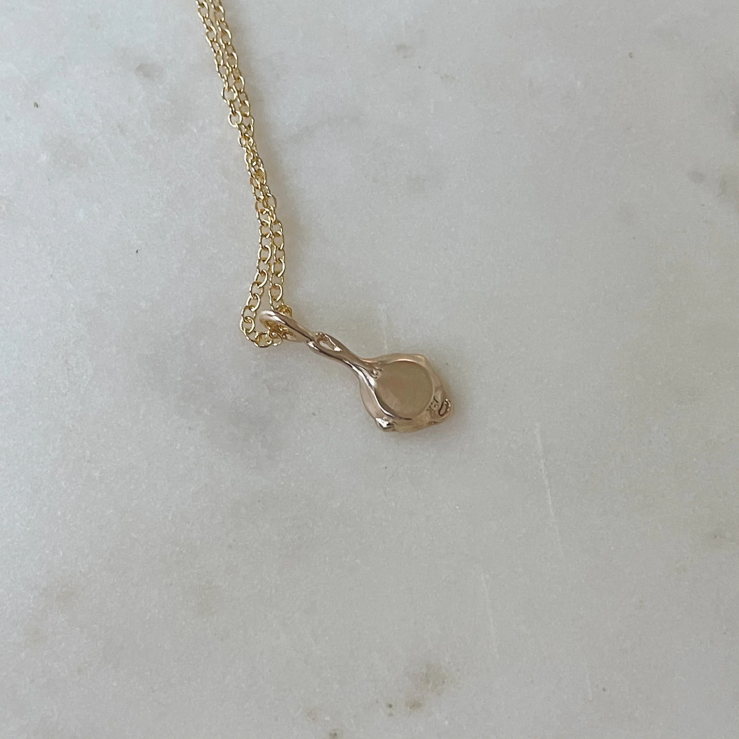 14K GOLD CAST IRON SKILLET PENDANT - Image 5