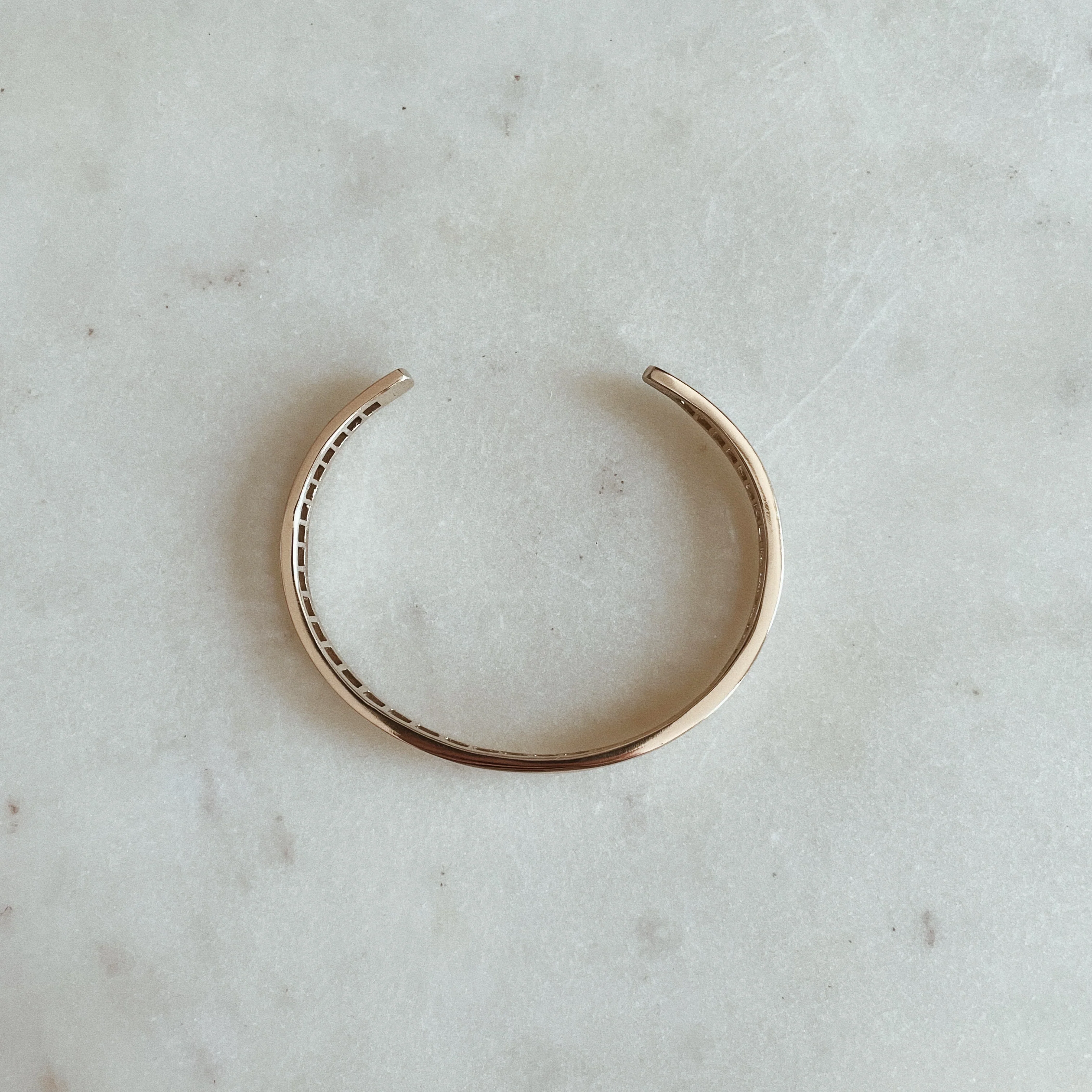 14K GOLD GRID CUFF — 1 ROW - Image 4