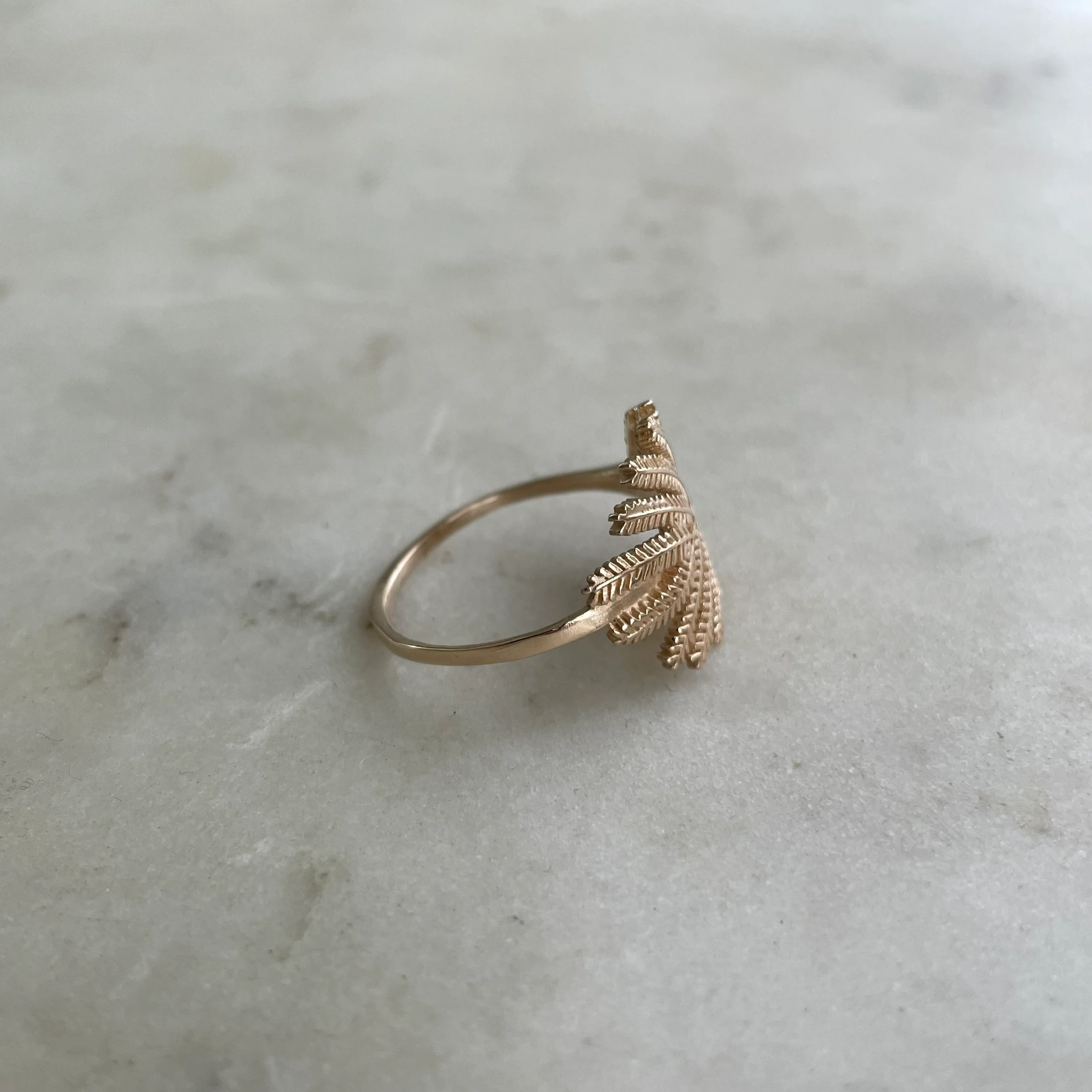14K GOLD MIMOSA LEAF RING - Image 4