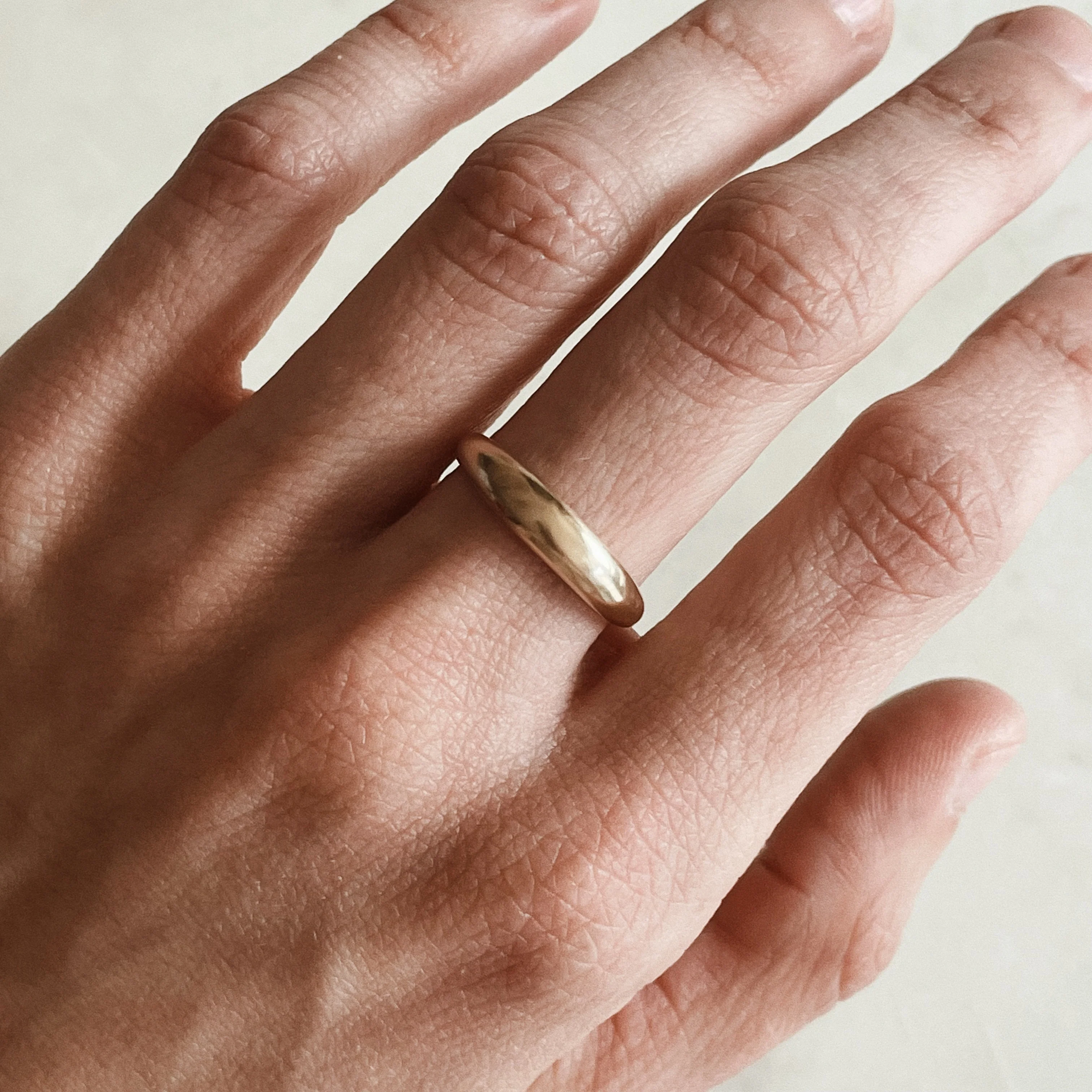 14K GOLD PETITE AMANDA RING - Image 6