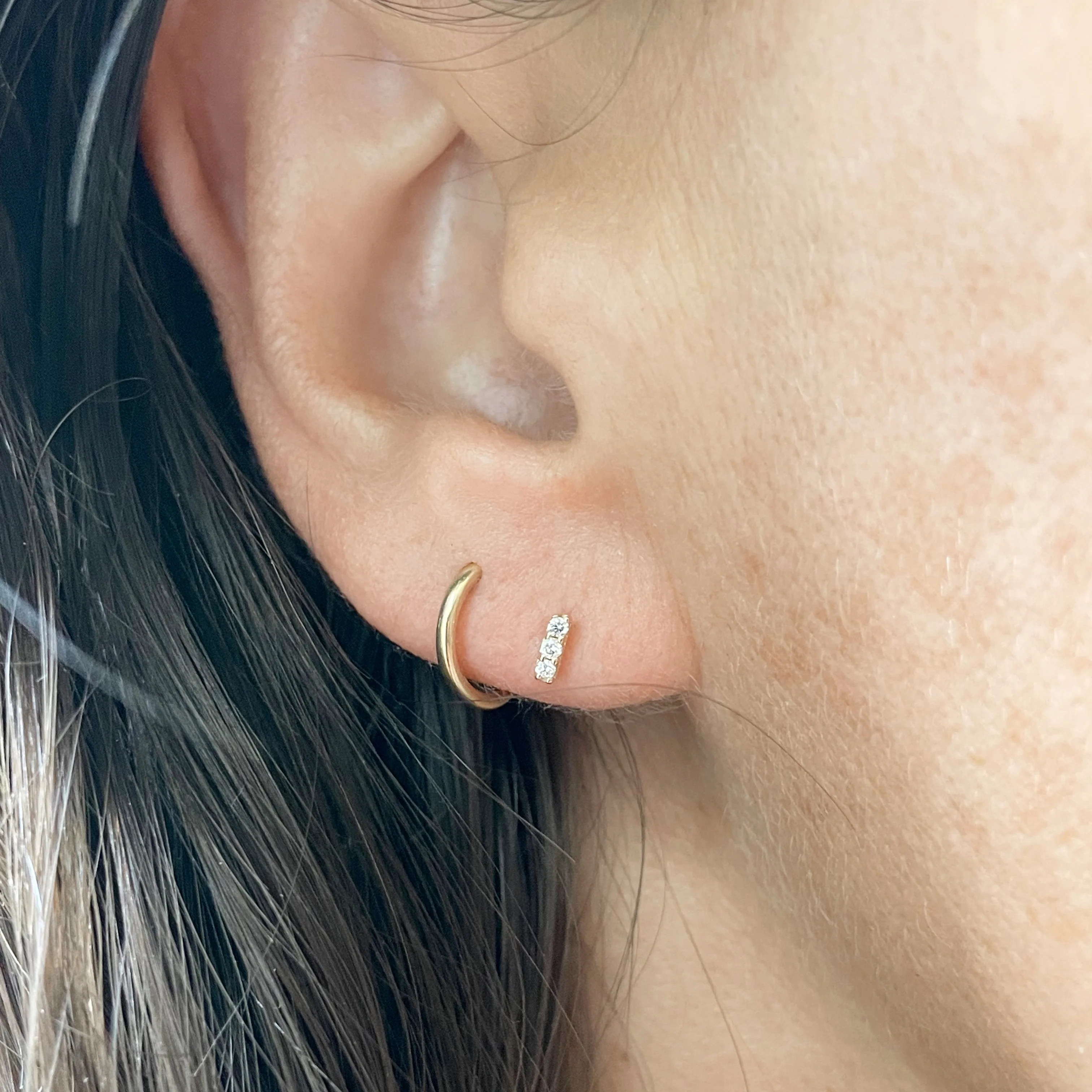 14K GOLD STUDS — BAR WITH DIAMONDS - Image 2