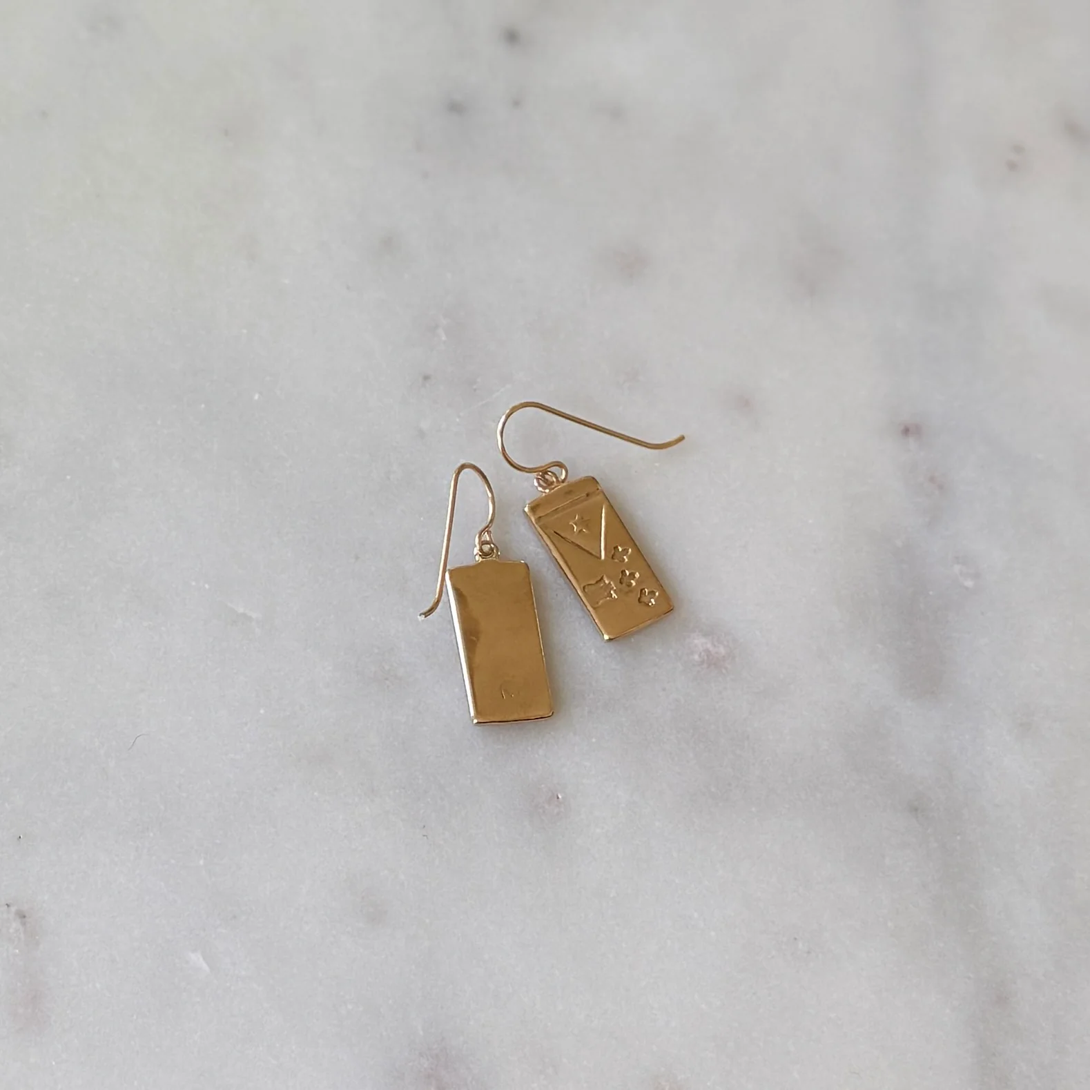 ACADIAN FLAG EARRINGS - Image 3