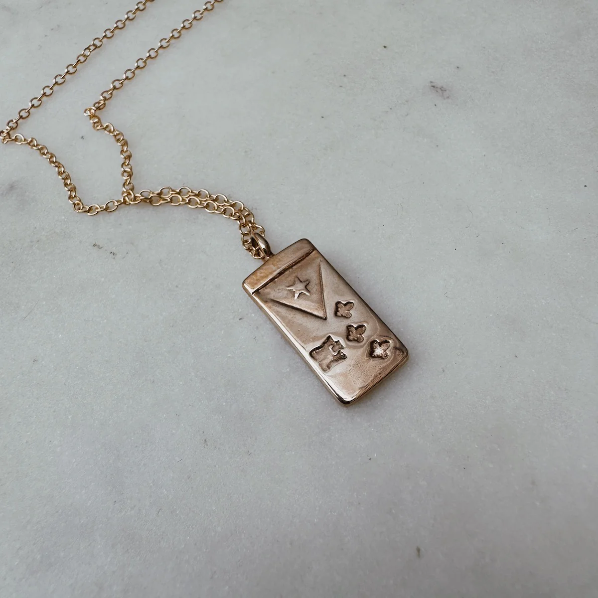 ACADIAN FLAG PENDANT - Image 4
