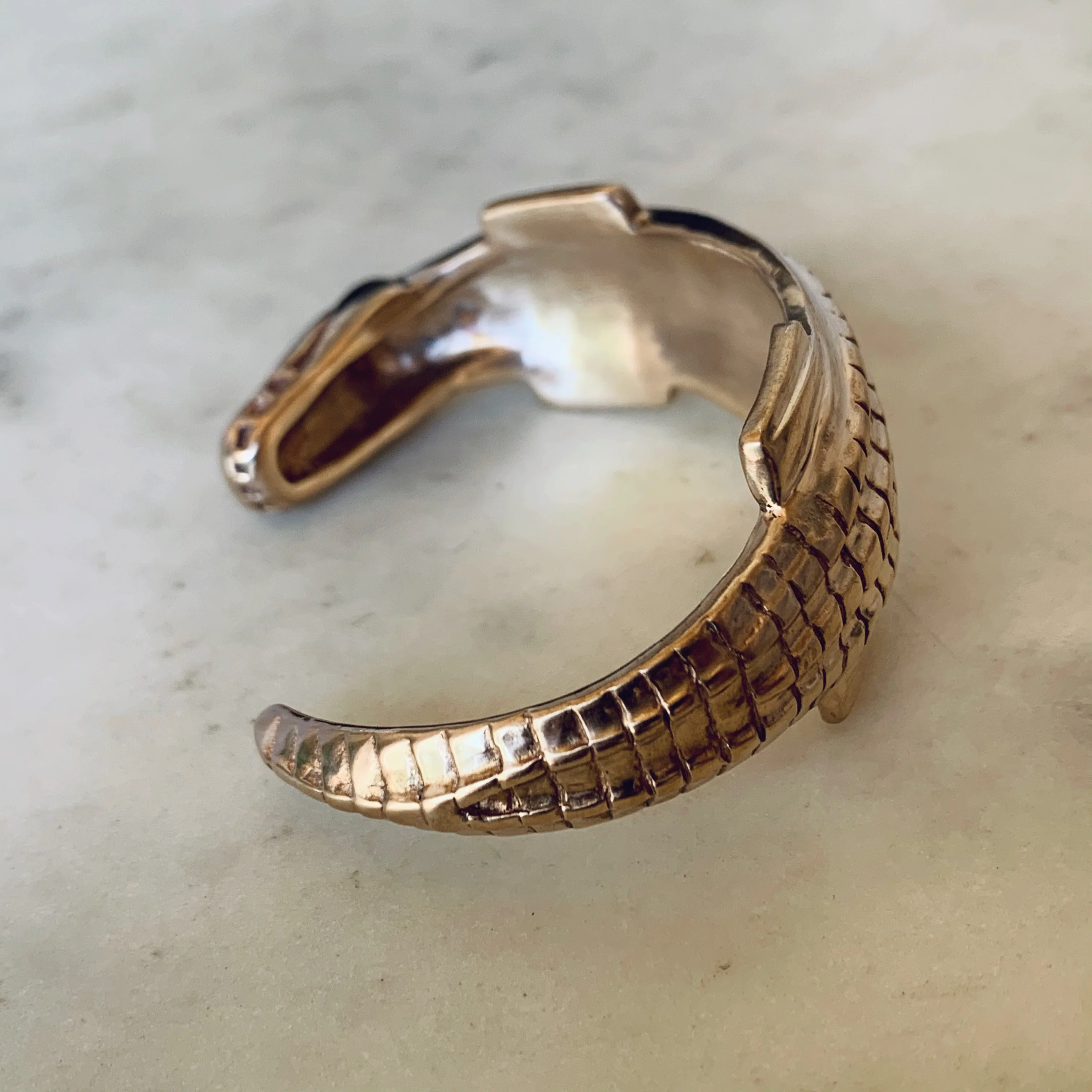 ALLIGATOR CUFF - Image 7