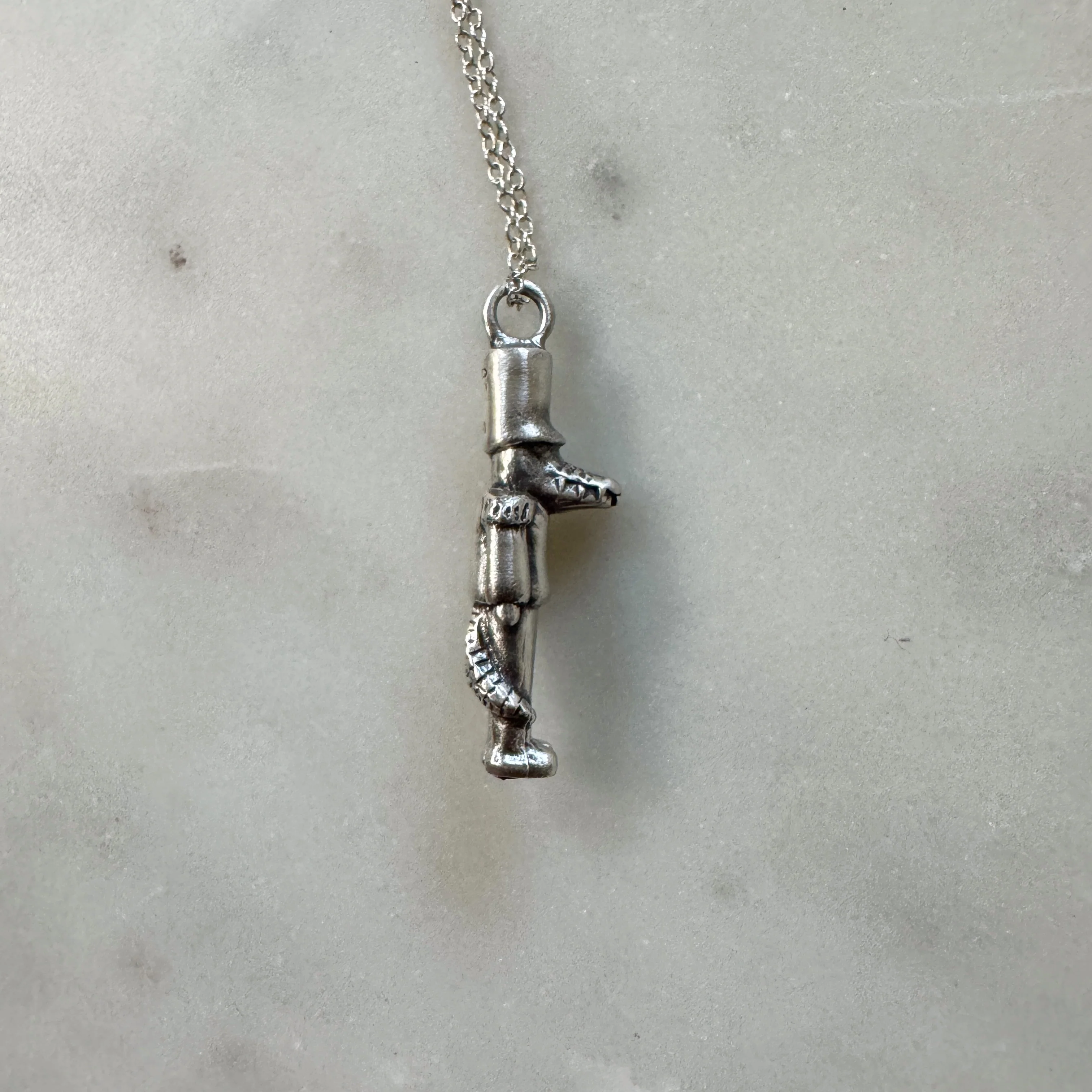 ALLIGATOR NUTCRACKER PENDANT - Image 13