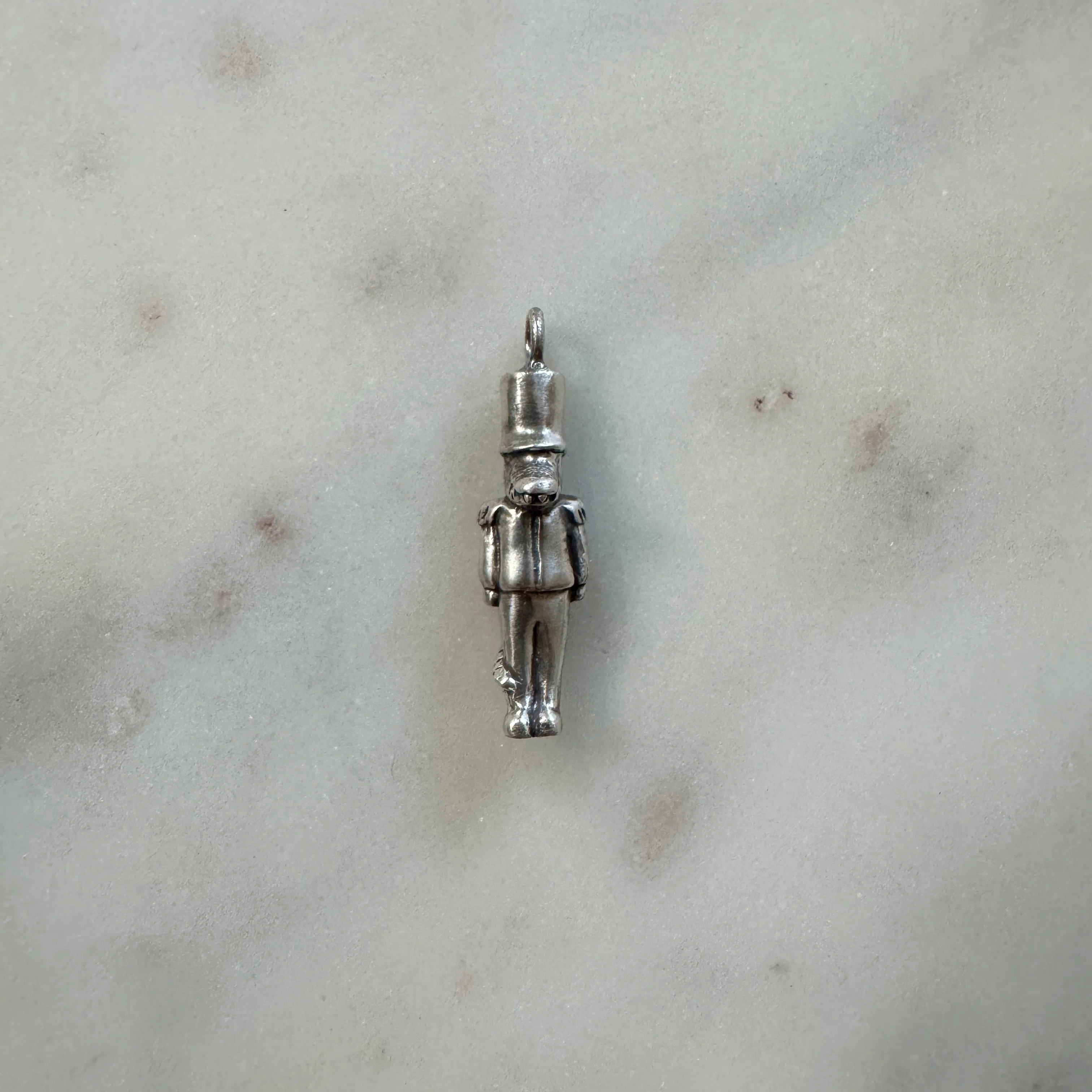 ALLIGATOR NUTCRACKER PENDANT - Image 17