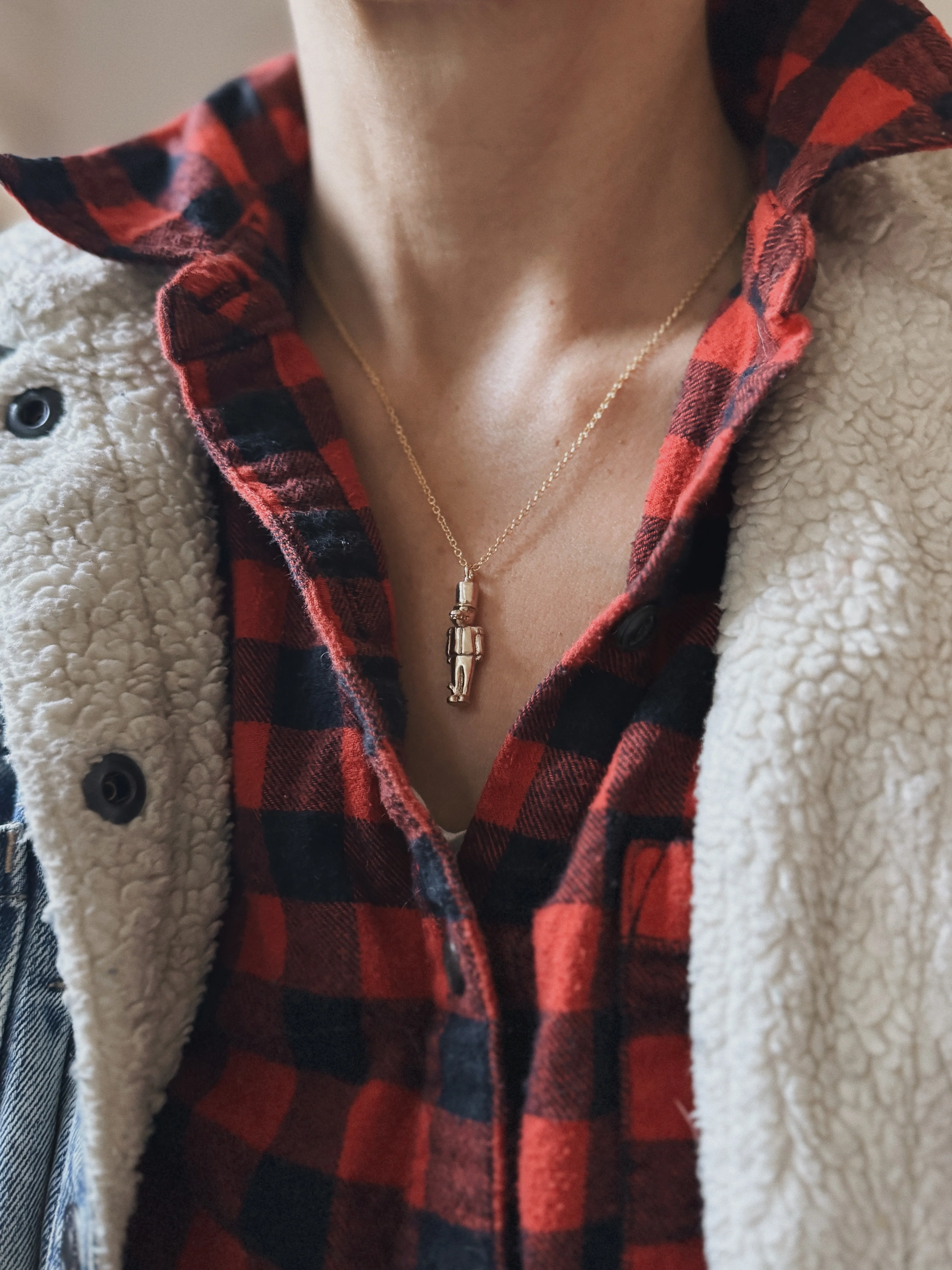 ALLIGATOR NUTCRACKER PENDANT - Image 9