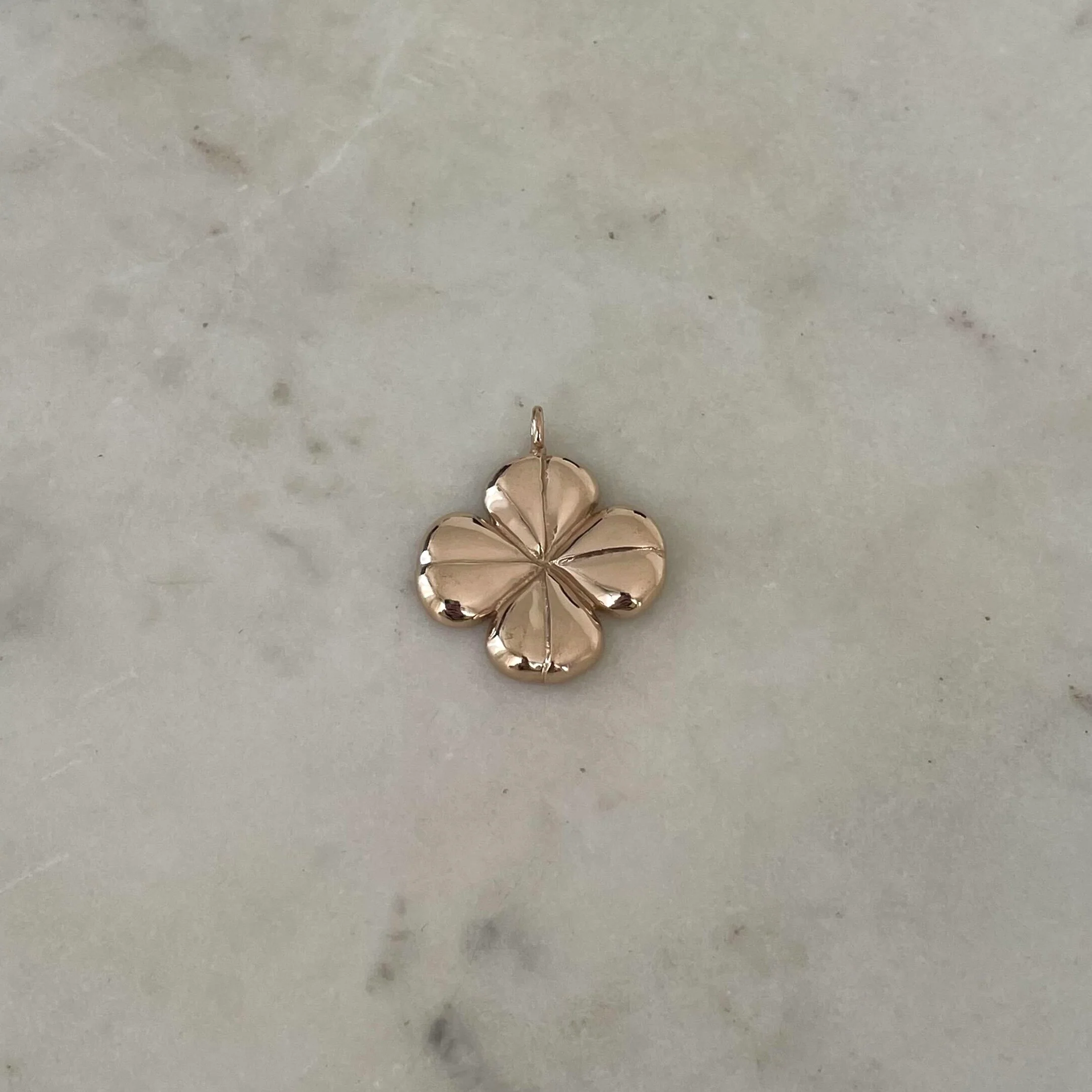 ARCHIVE — FOUR LEAF CLOVER PENDANT — LARGE