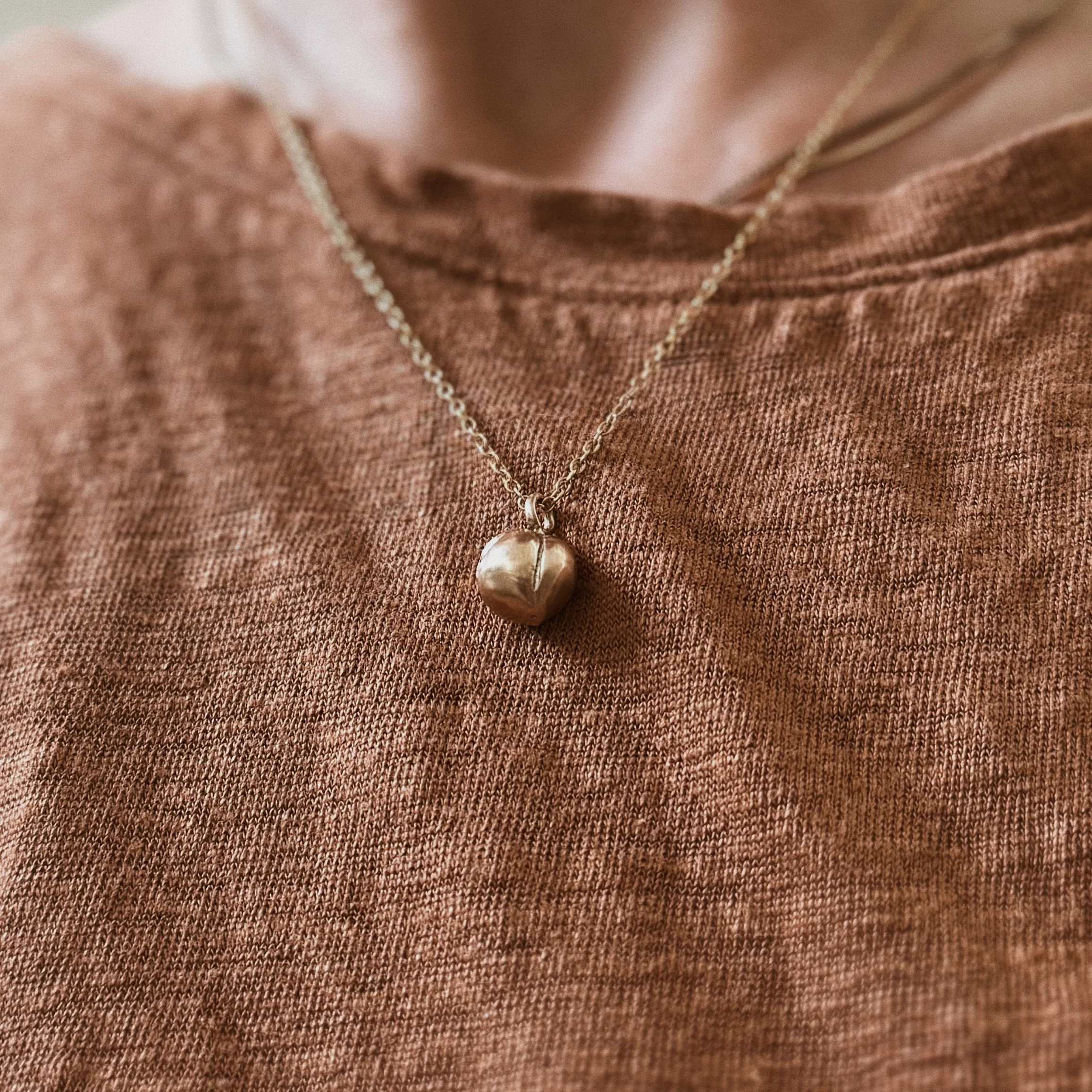 ARCHIVE — PEACH PENDANT - Image 2