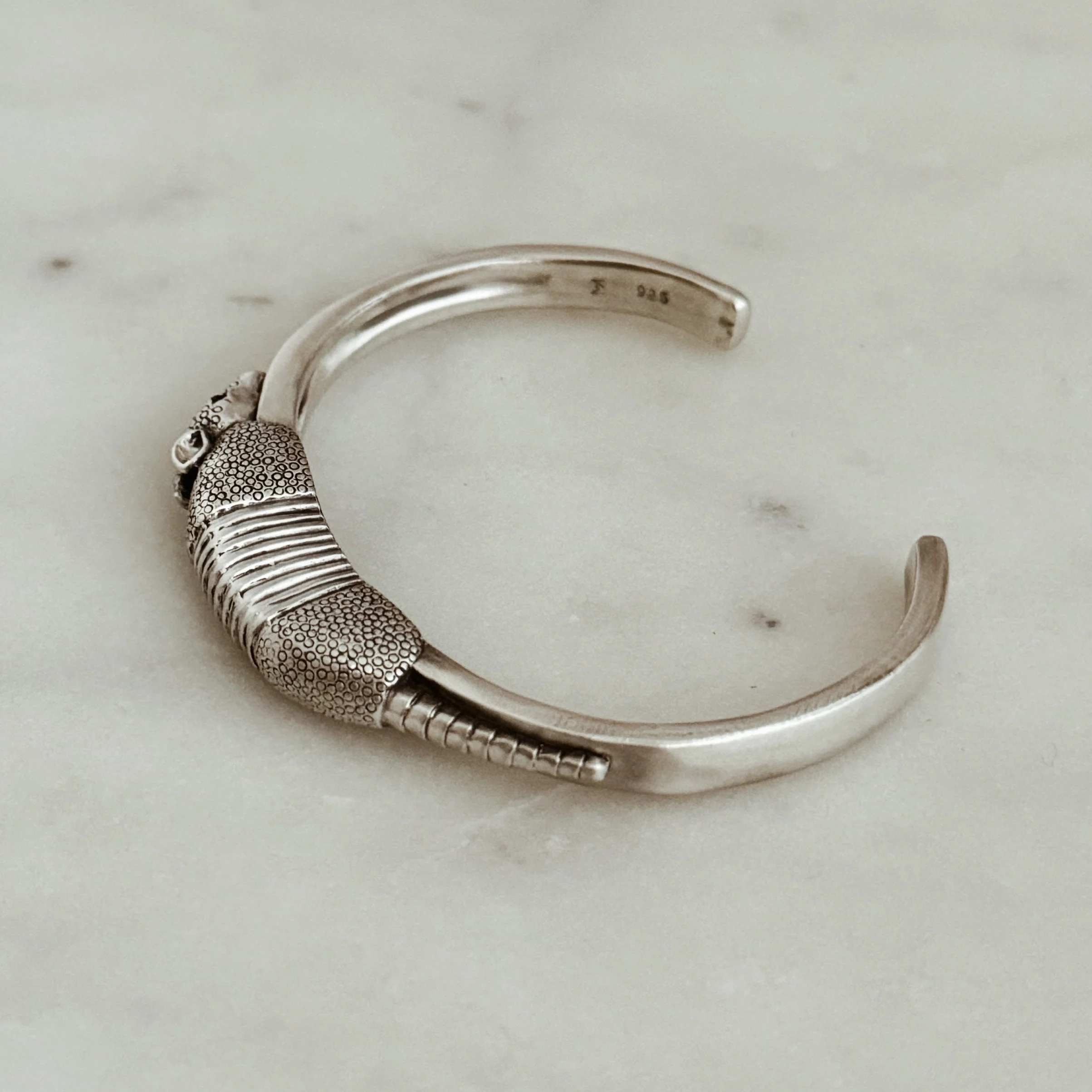 ARMADILLO CUFF - Image 14