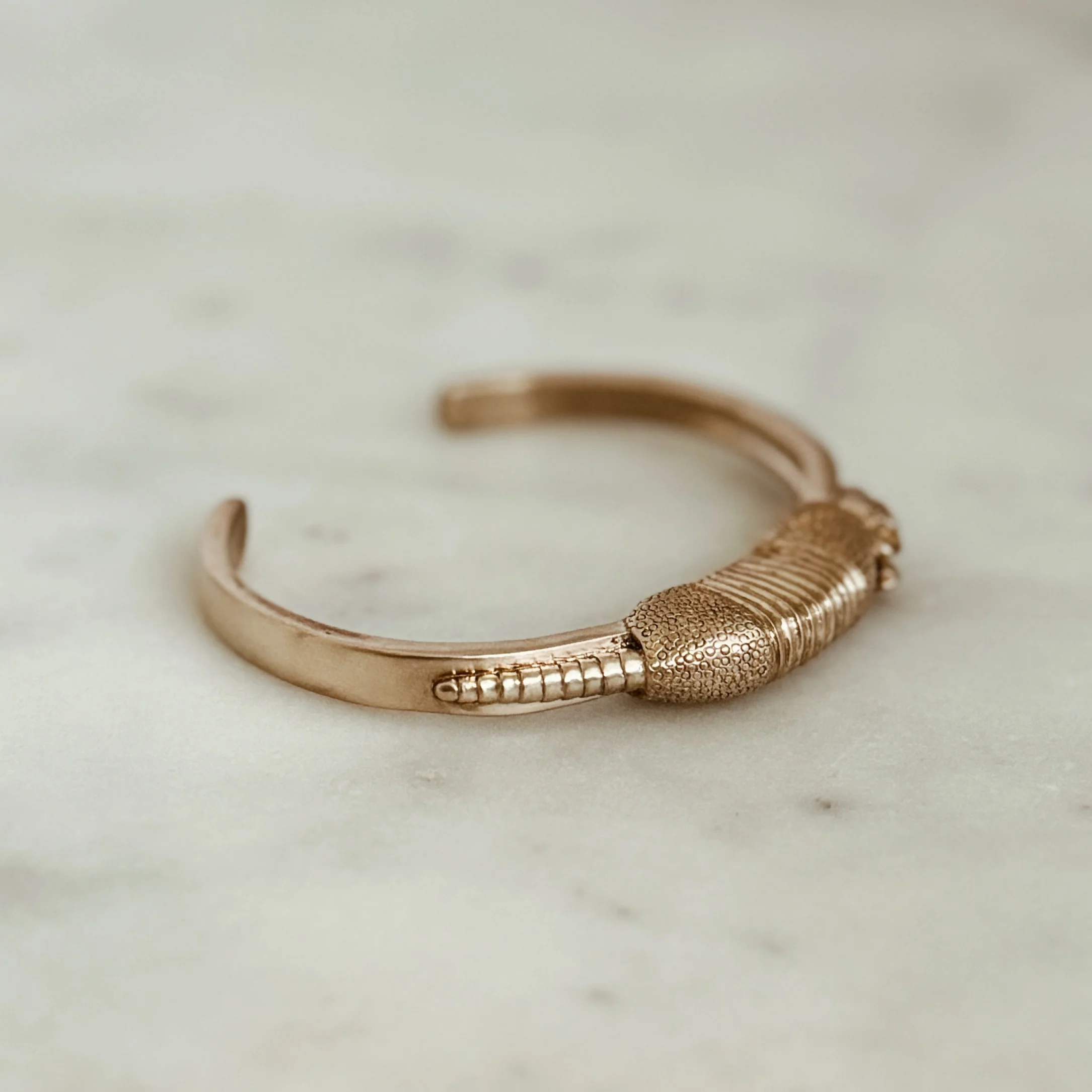 ARMADILLO CUFF - Image 6