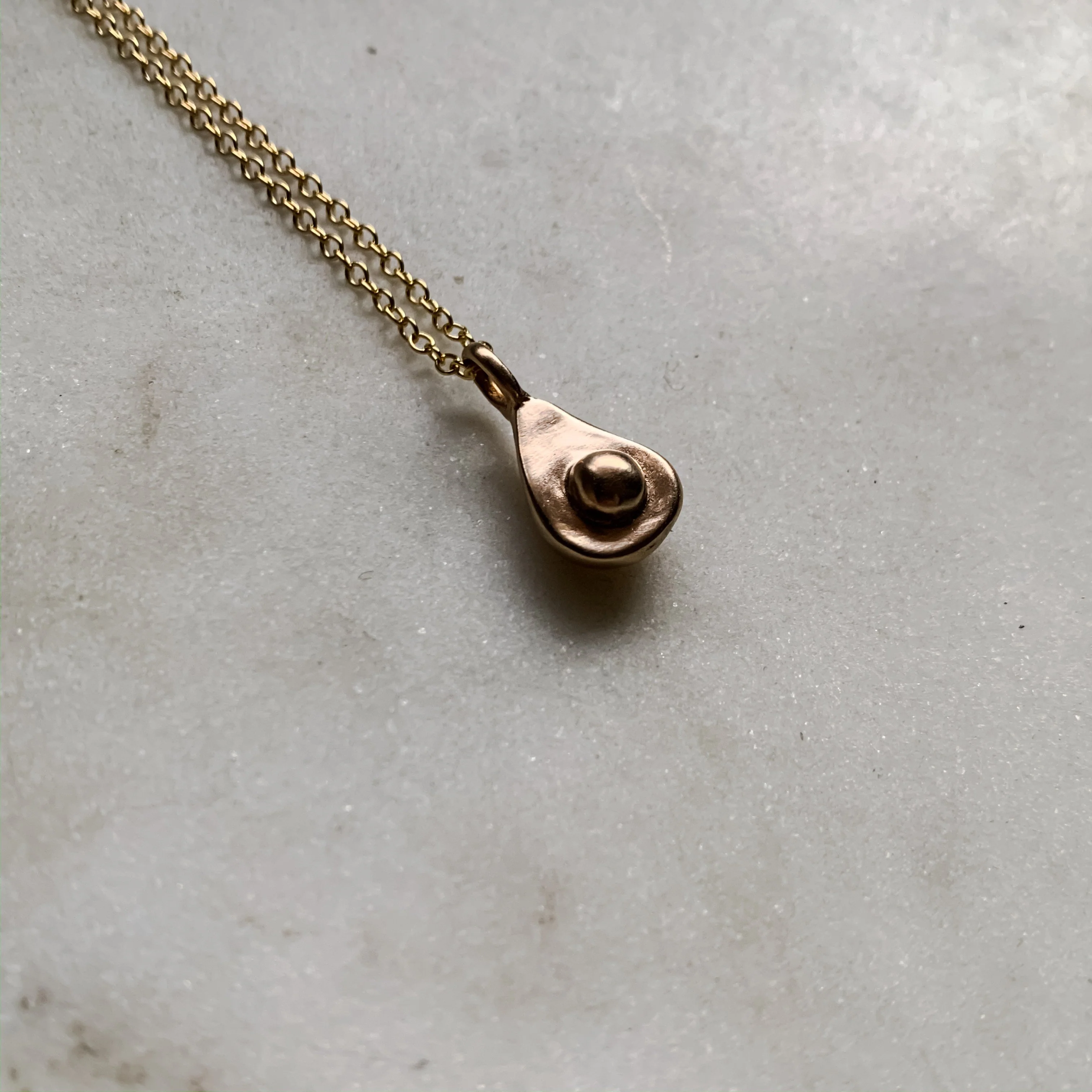 ARCHIVE — AVOCADO PENDANT - Image 4