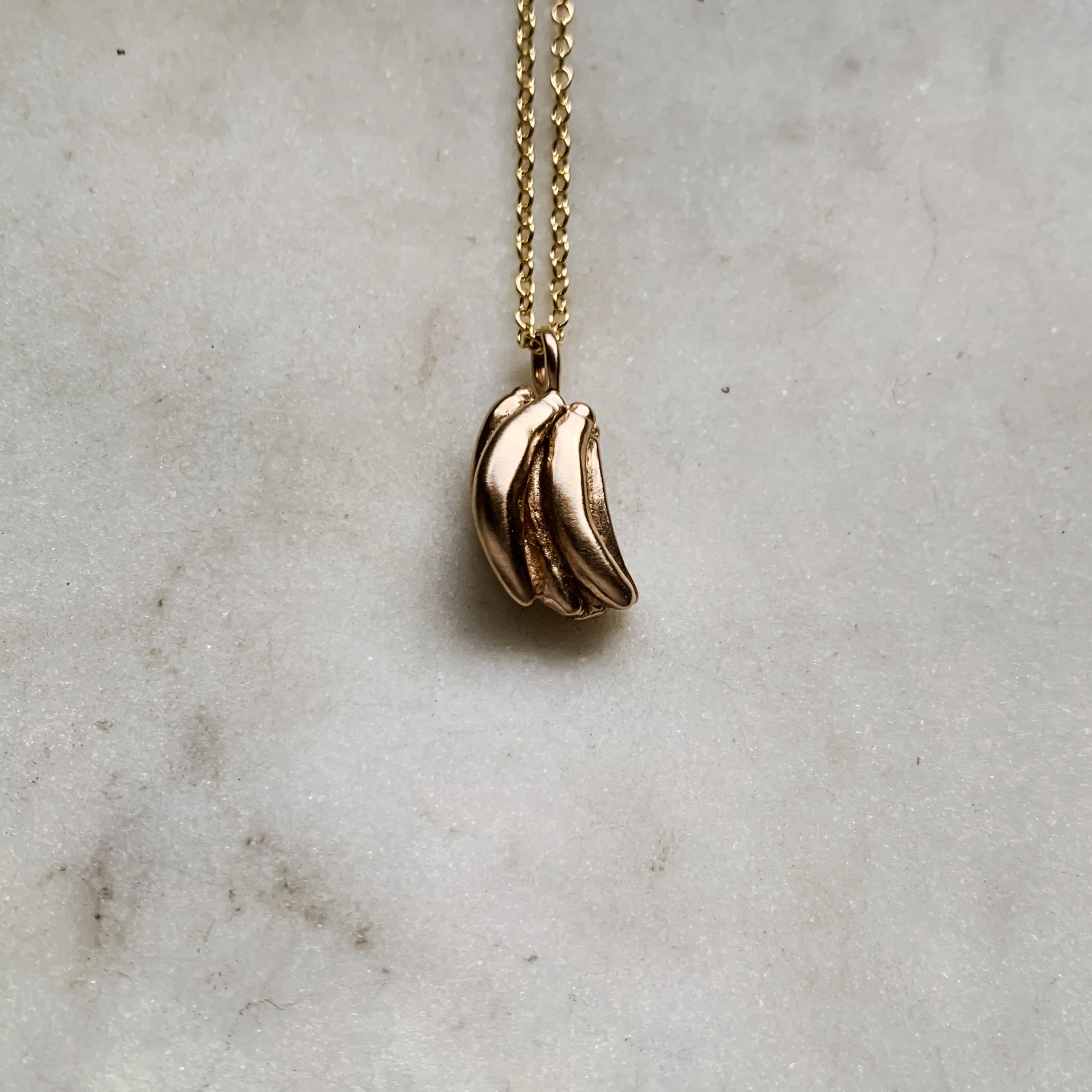 ARCHIVE — BANANAS PENDANT