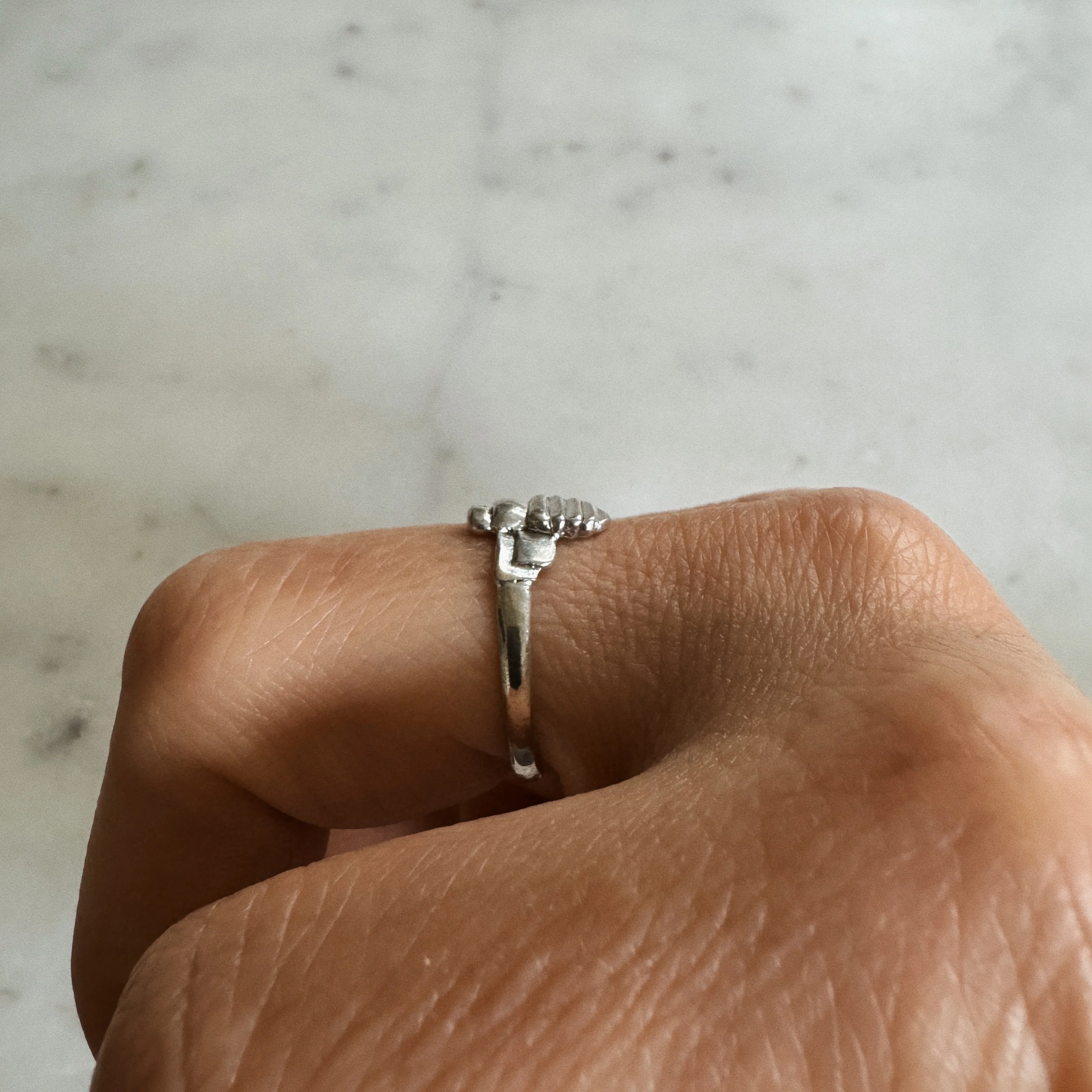 BEE RING - Image 12