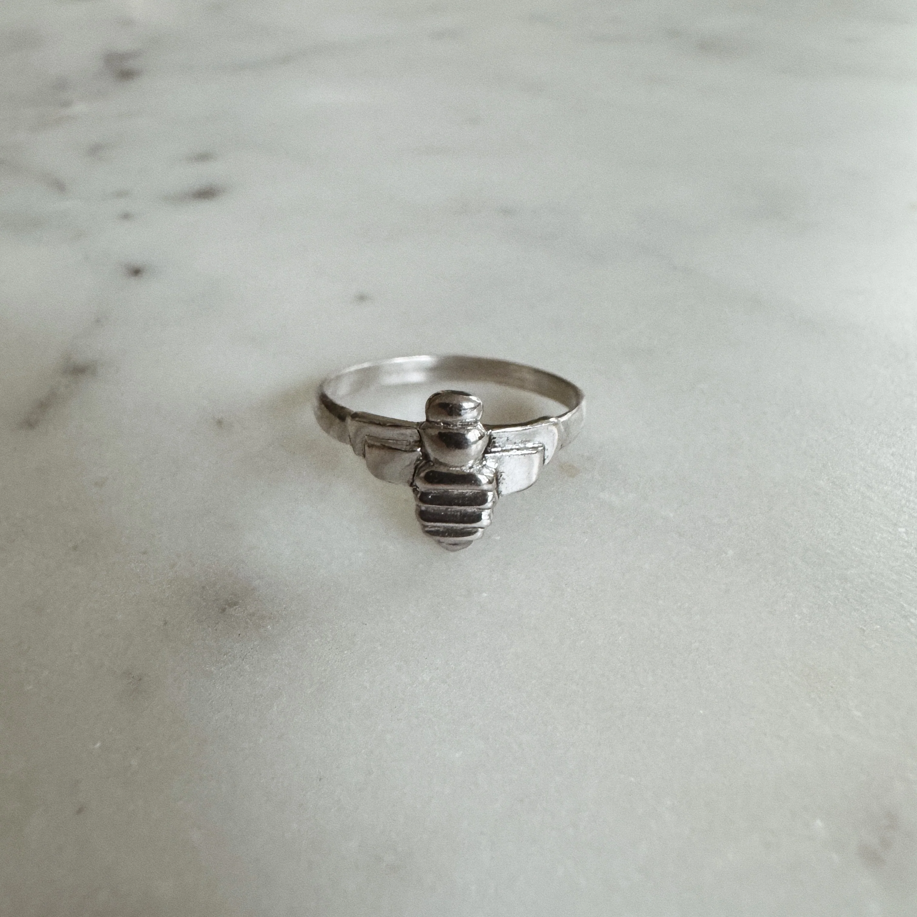 BEE RING - Image 8