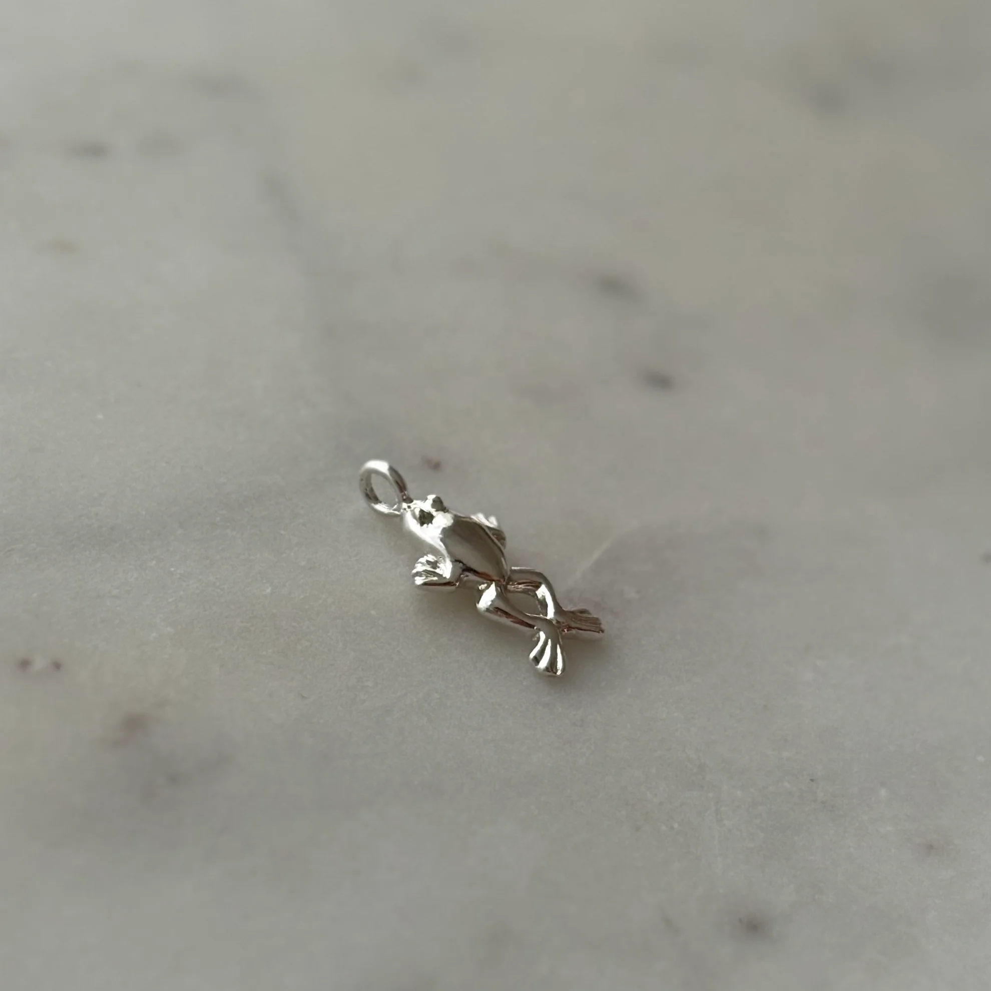 BULLFROG PENDANT - Image 12