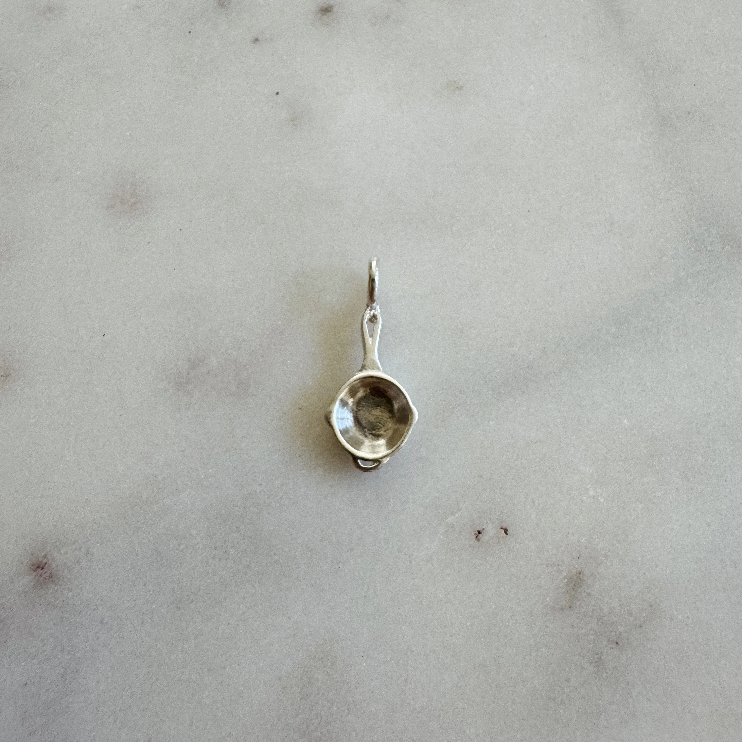CAST IRON SKILLET PENDANT - Image 14