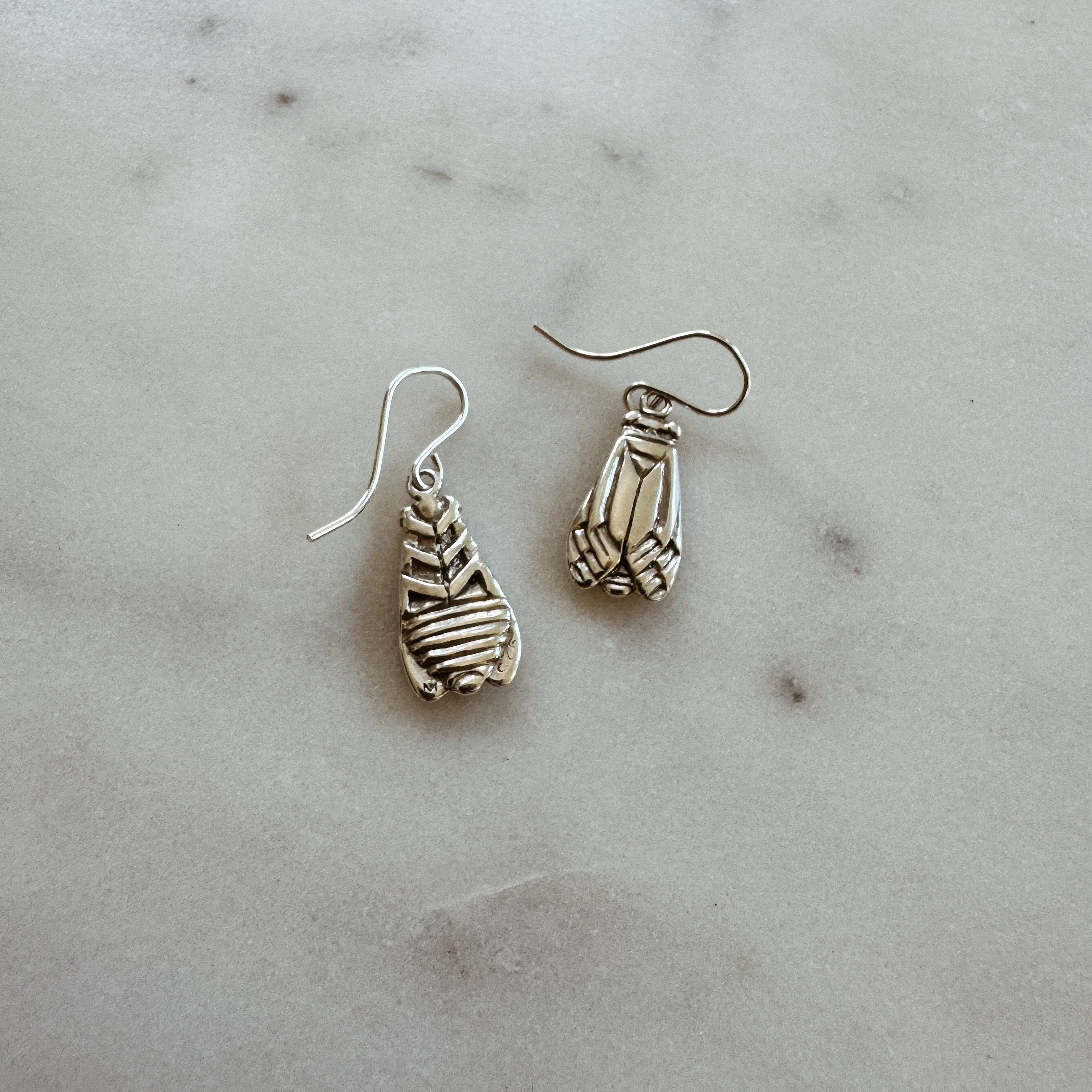 CICADA EARRINGS - Image 8