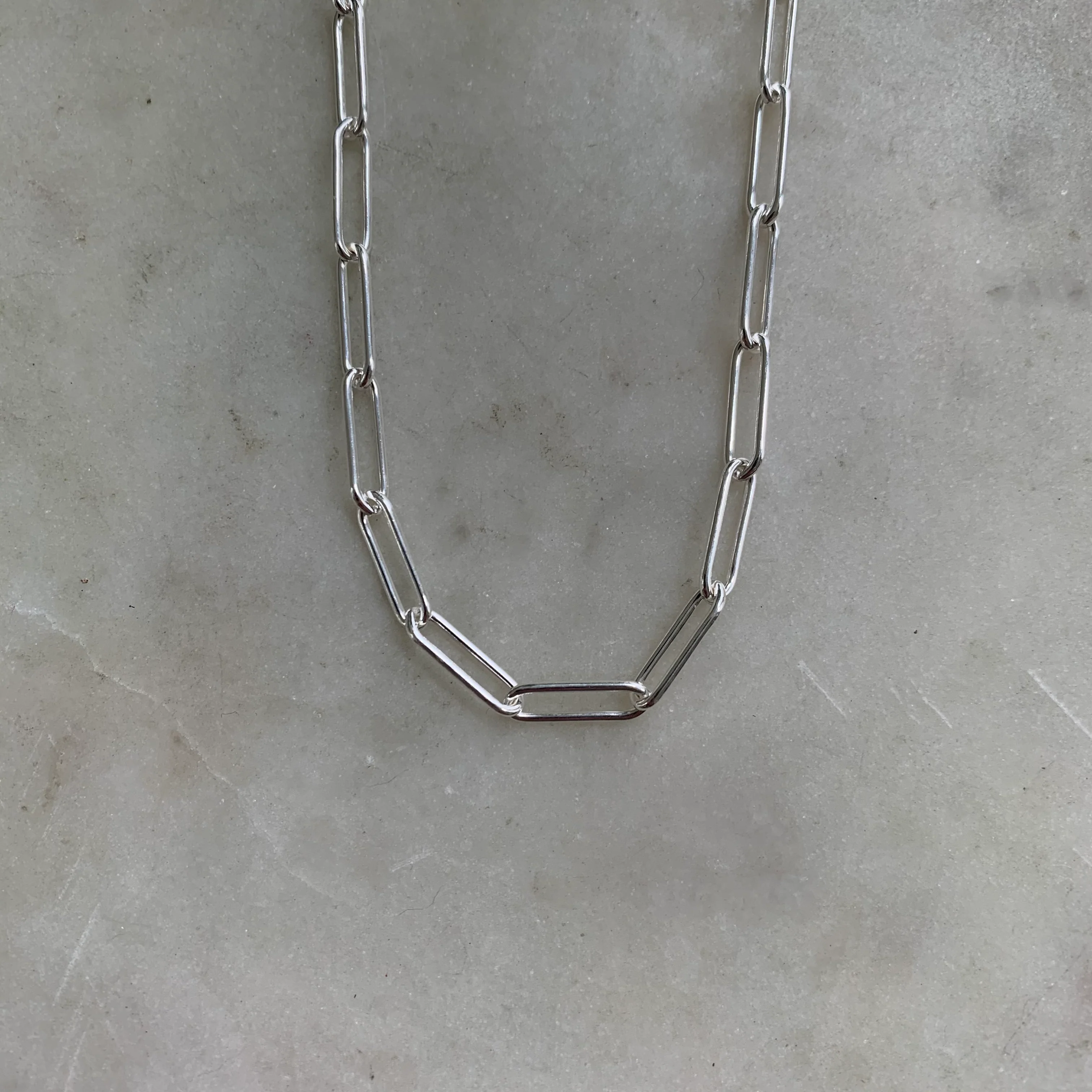 COLLECTORS CHAIN NECKLACE - Image 9