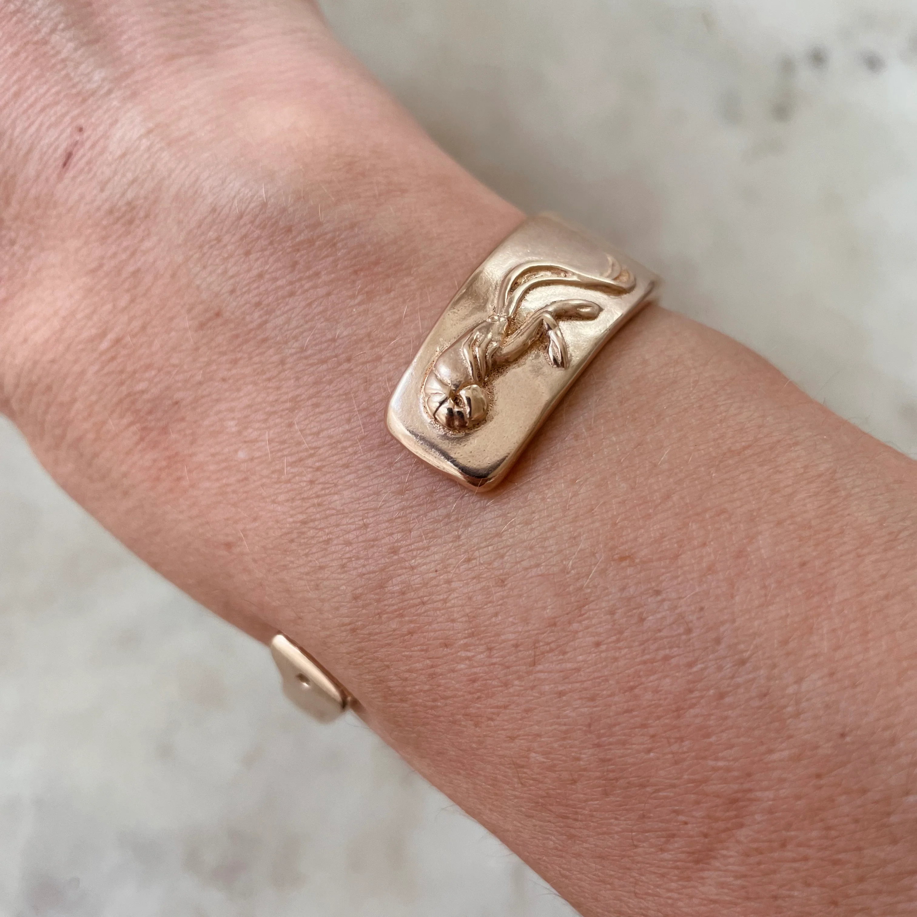 ARCHIVE — CRAWFISH PADDLE CUFF - Image 2