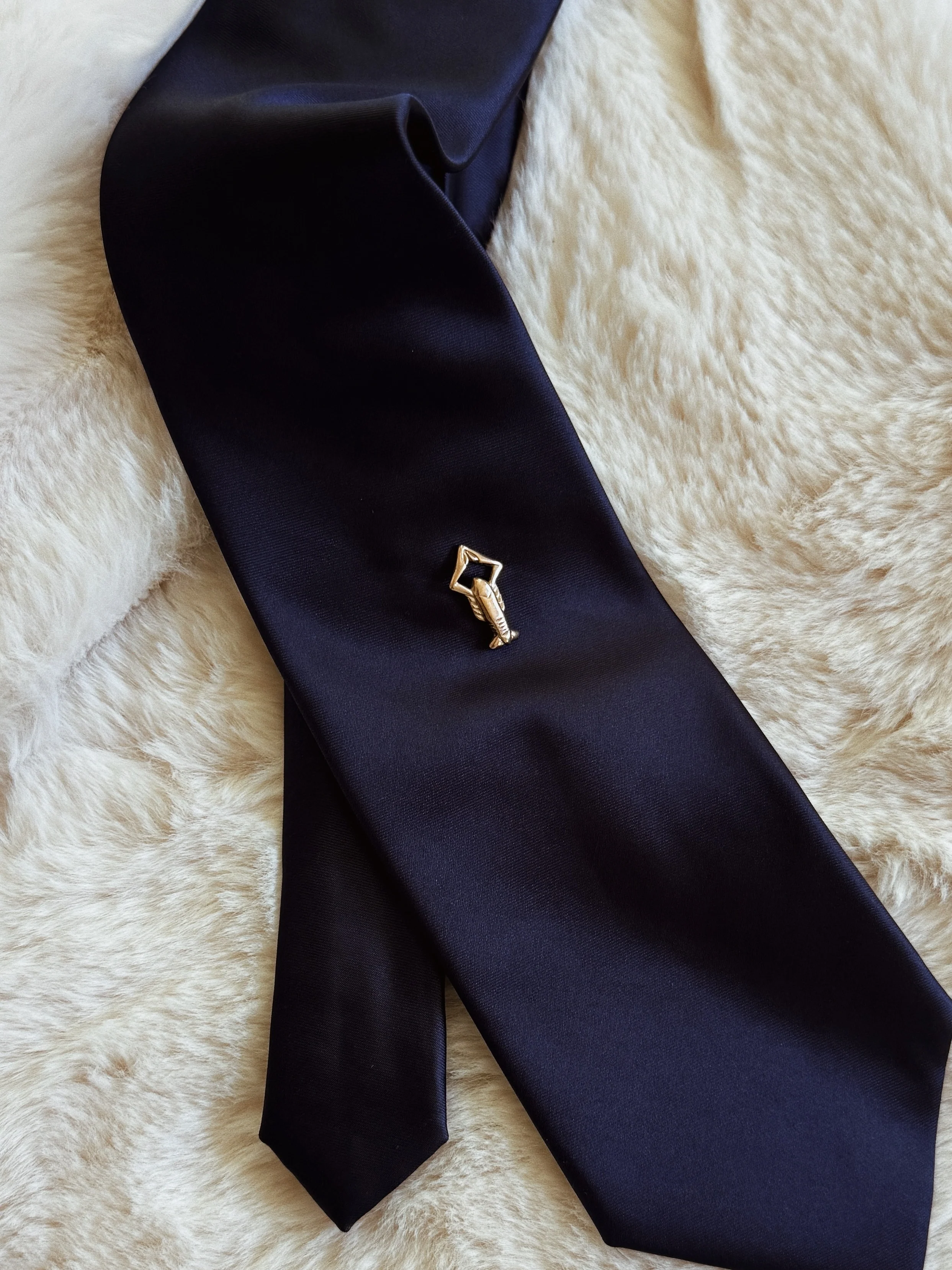 CRAWFISH TIE/LAPEL PIN - Image 6