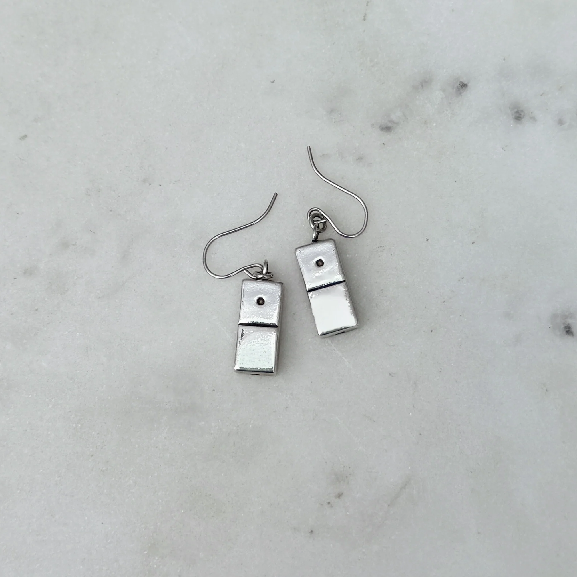 ARCHIVE — DOMINO EARRINGS - Image 4