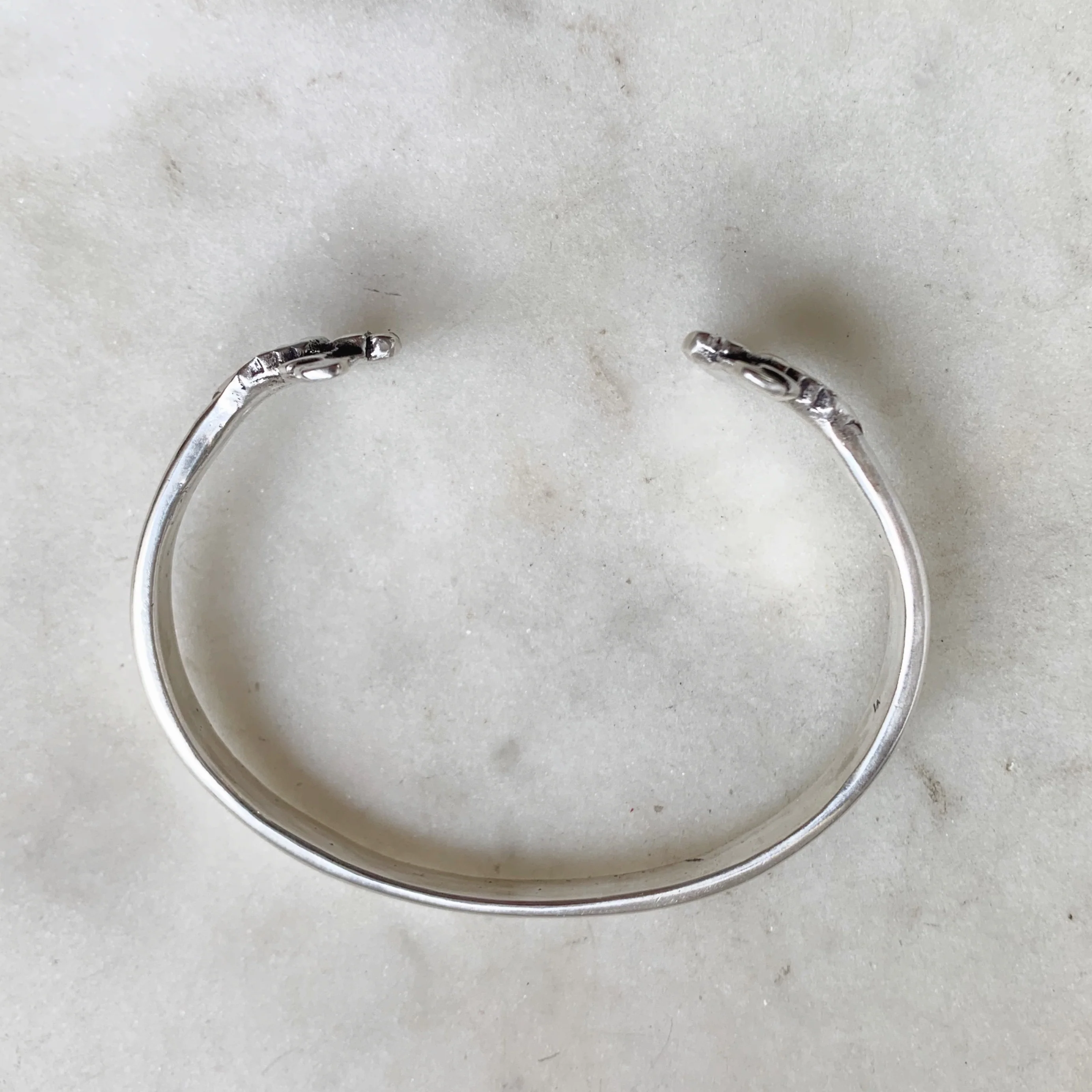 BEE CUFF - Image 8