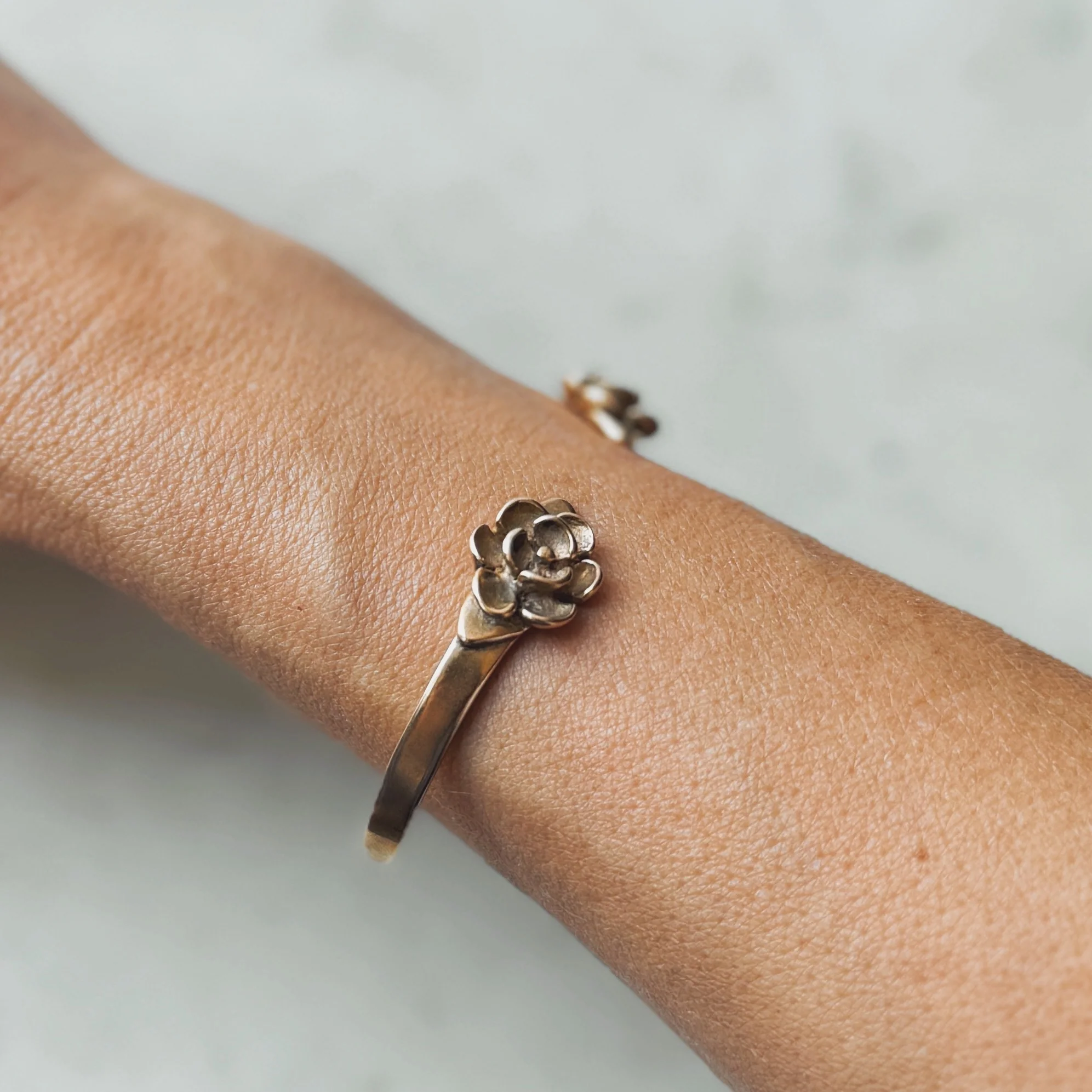 MAGNOLIA CUFF - Image 6