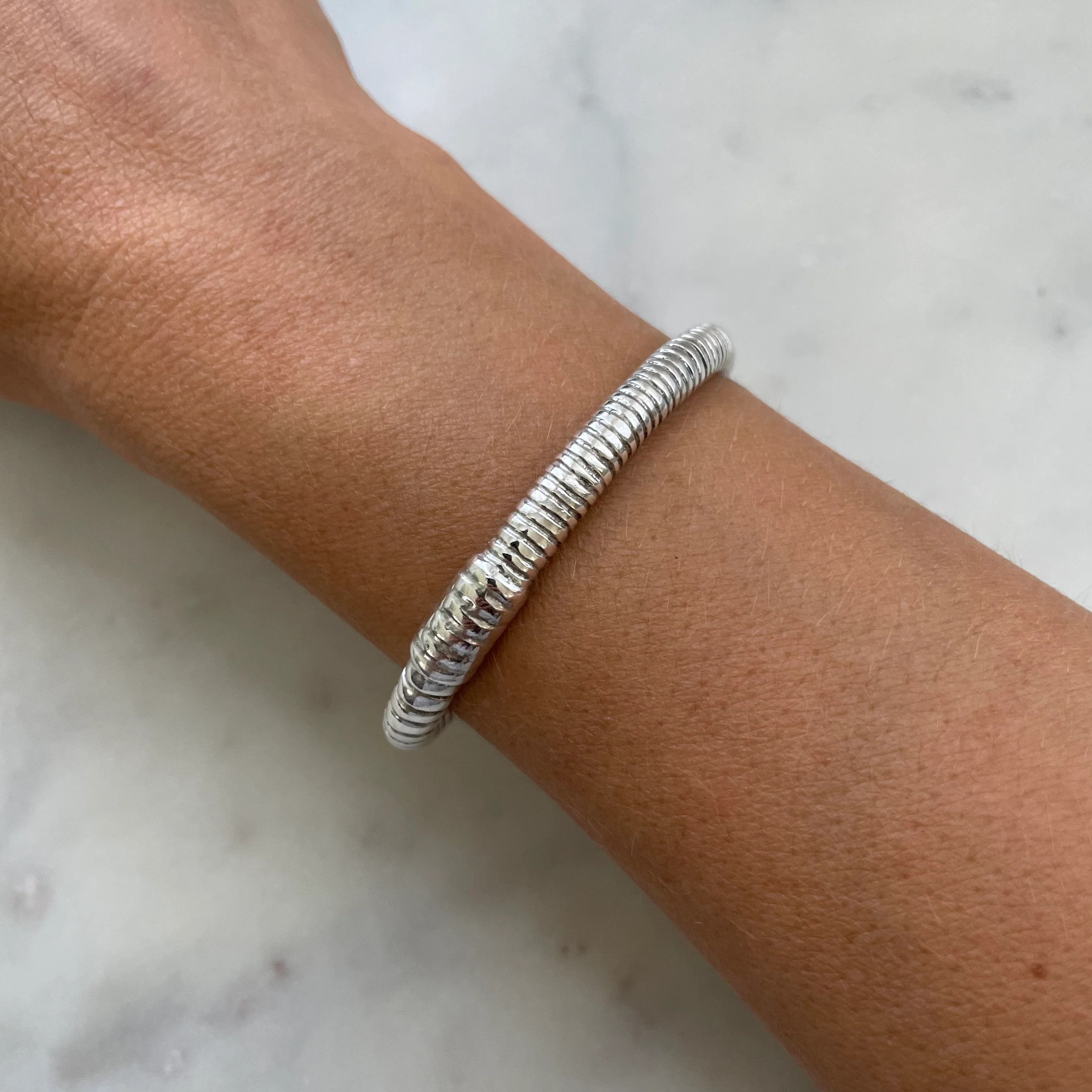 EARTHWORM CUFF - Image 12
