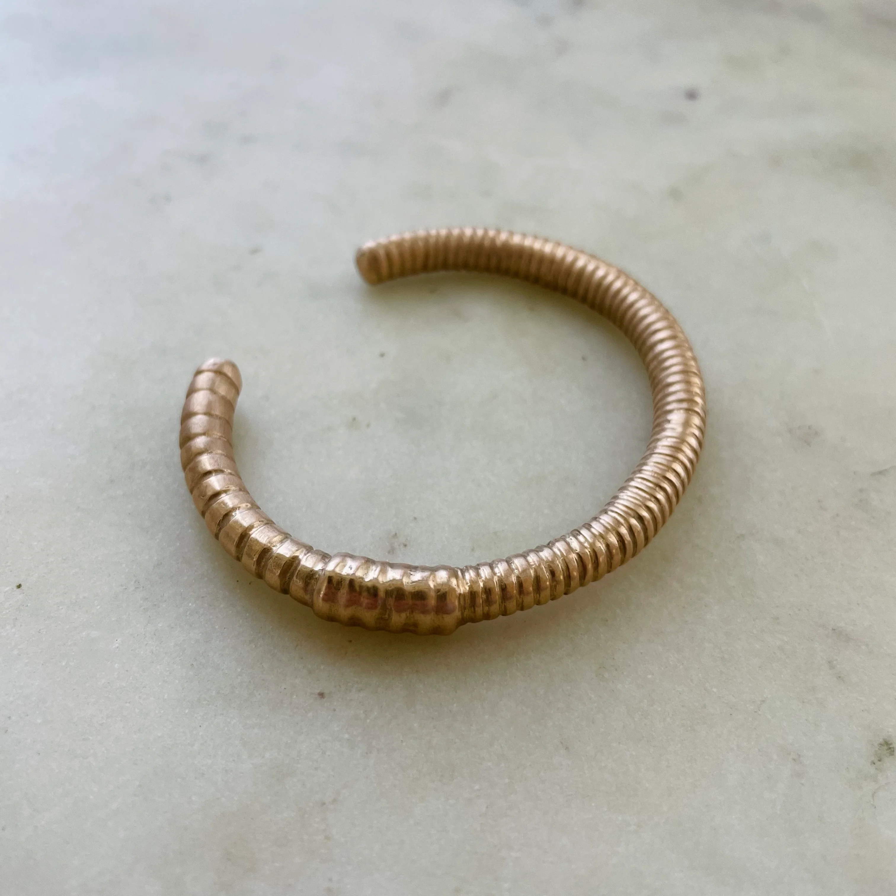 EARTHWORM CUFF - Image 4