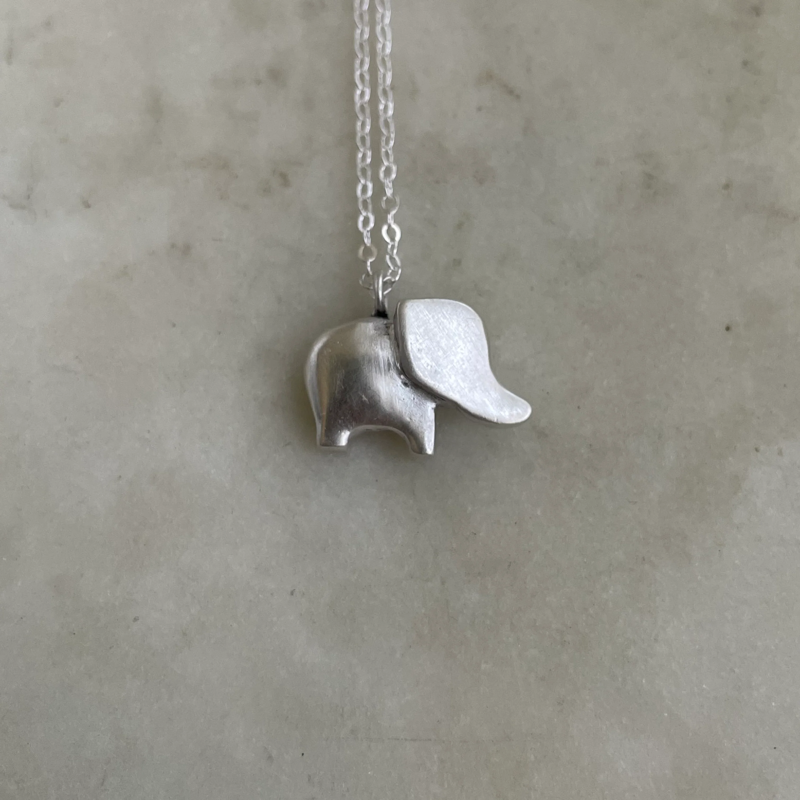 ARCHIVE — ELEPHANT PENDANT - Image 5