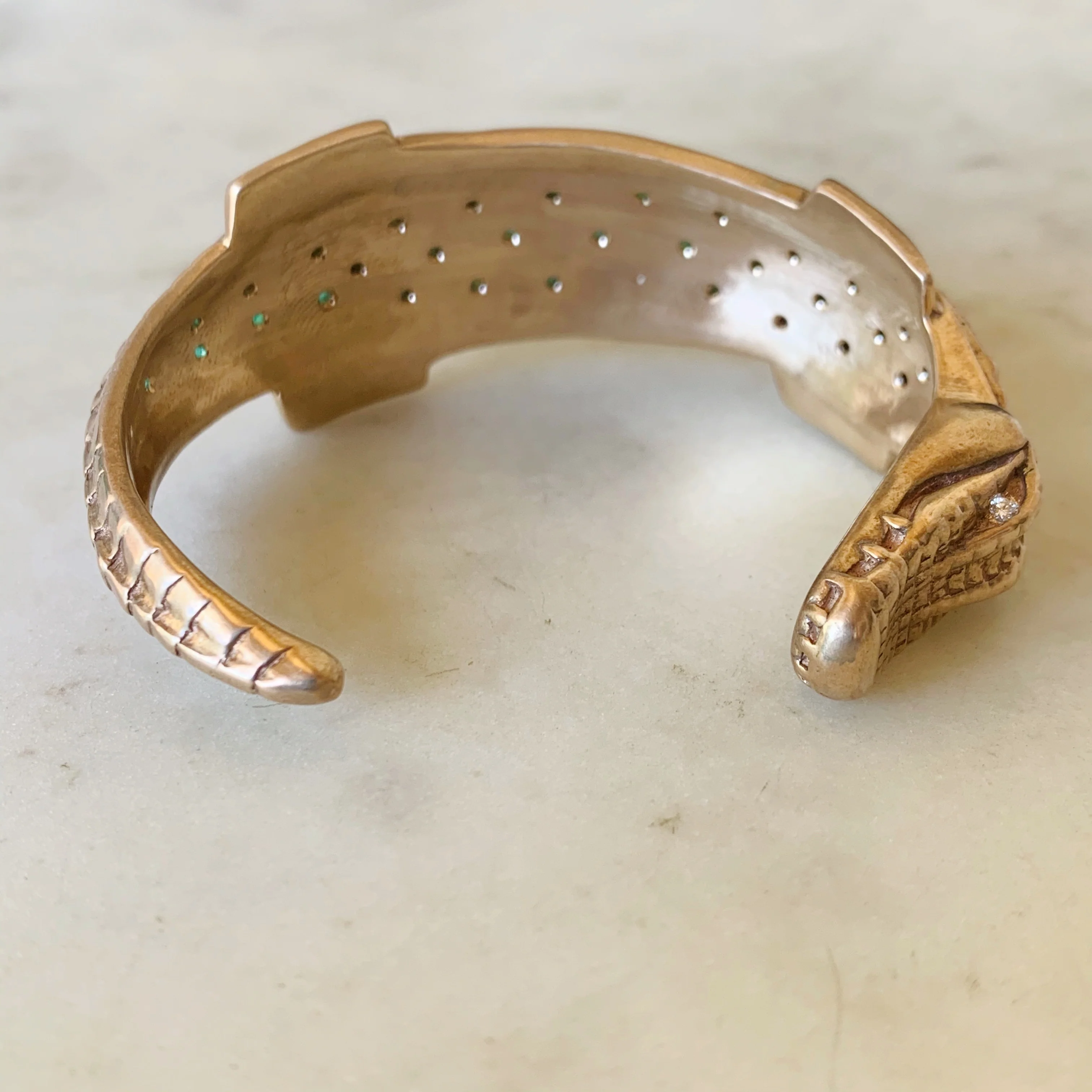 EMERALD AND DIAMOND ALLIGATOR CUFF - Image 4