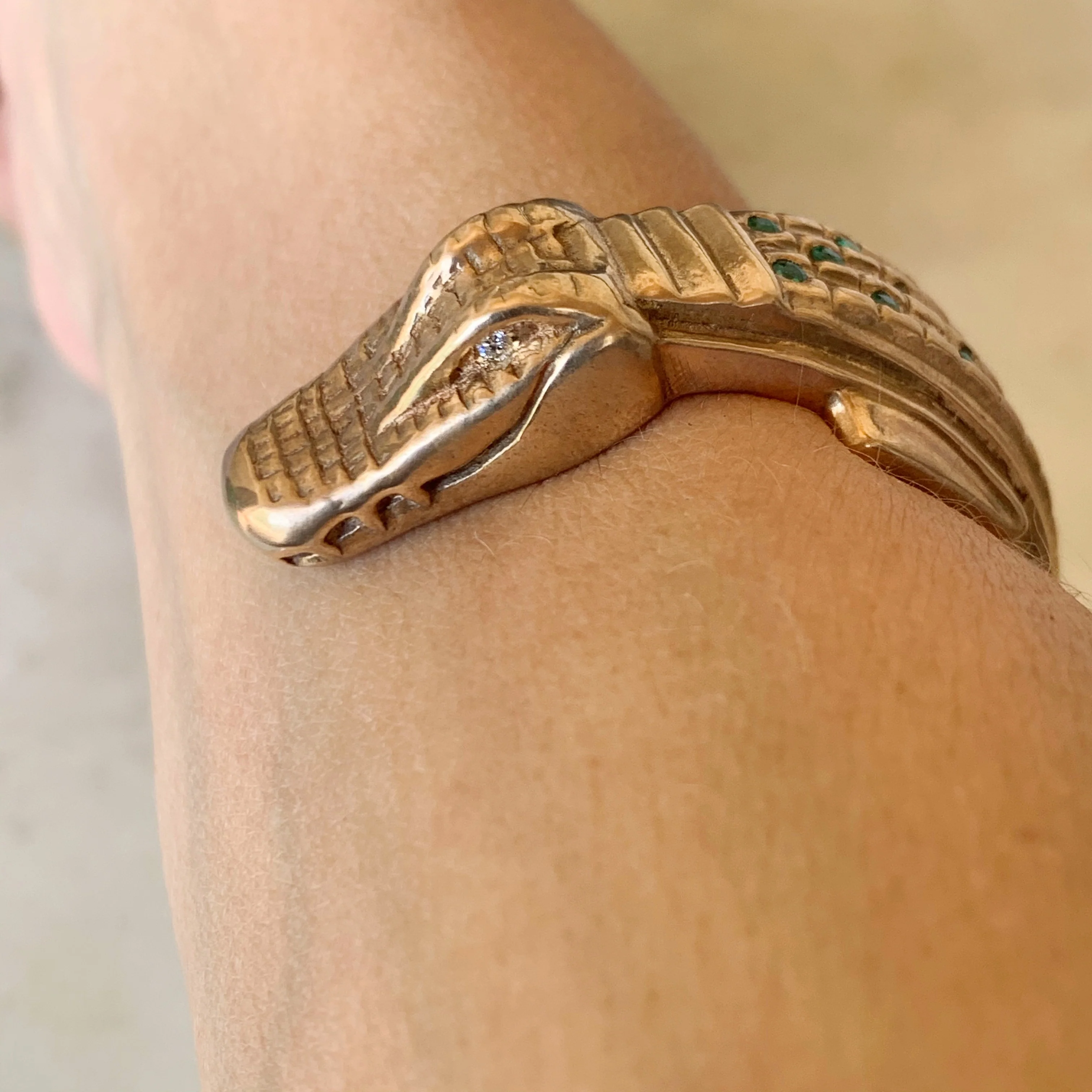 EMERALD AND DIAMOND ALLIGATOR CUFF - Image 8