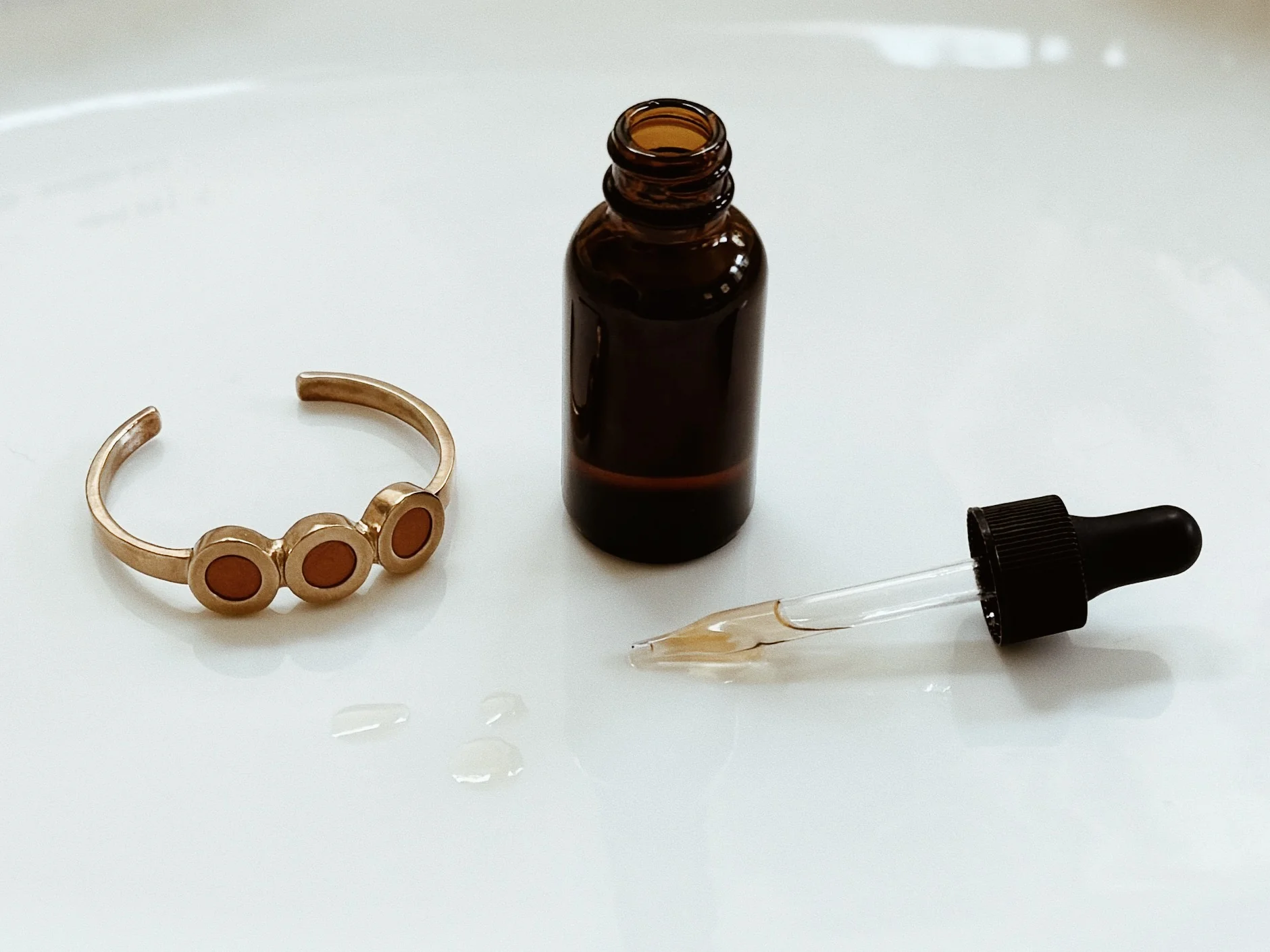 ESSENTIAL OIL DIFFUSER CUFF - Image 3