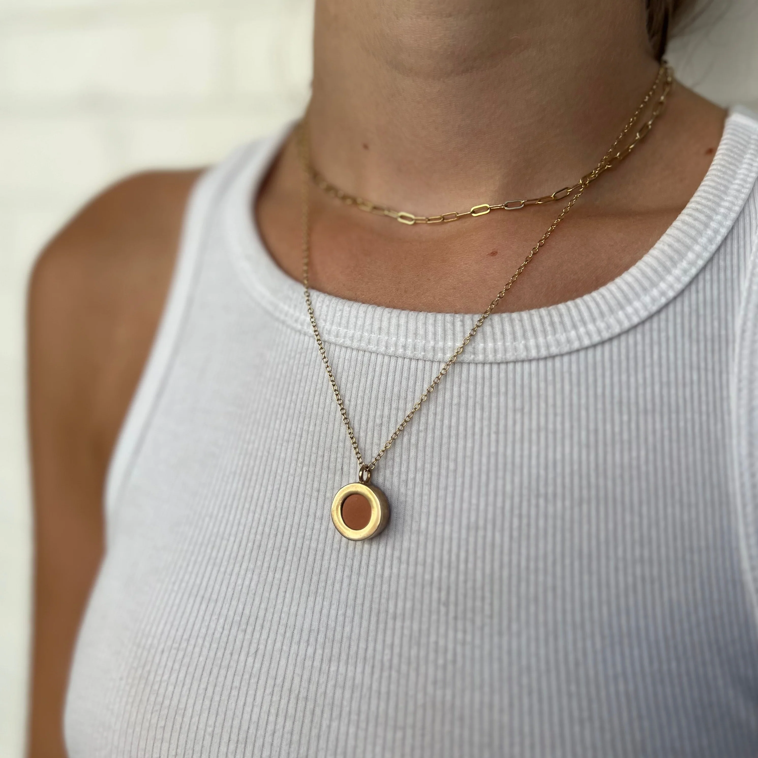 ESSENTIAL OIL DIFFUSER PENDANT - Image 2