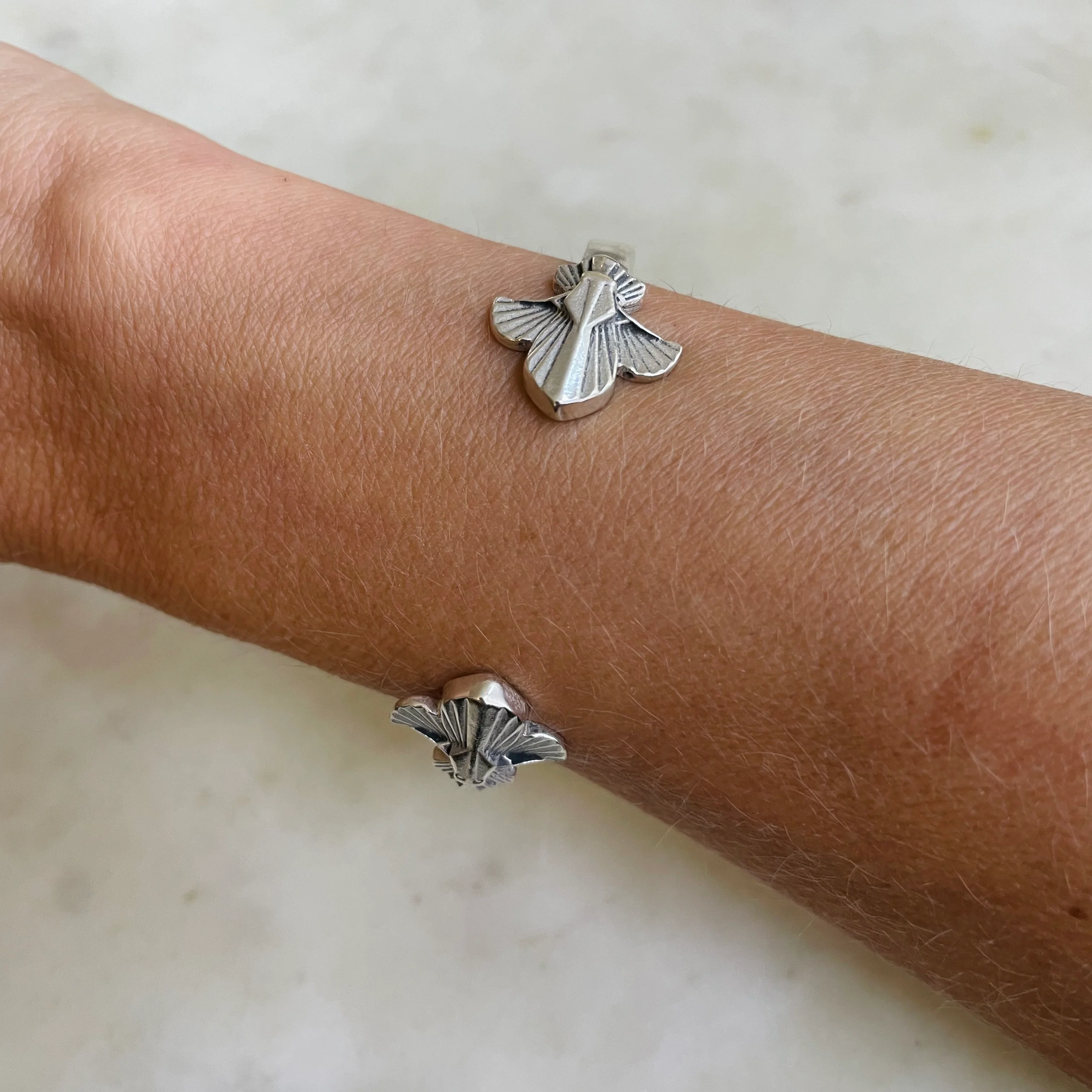 FLEUR DE LIS CUFF - Image 11