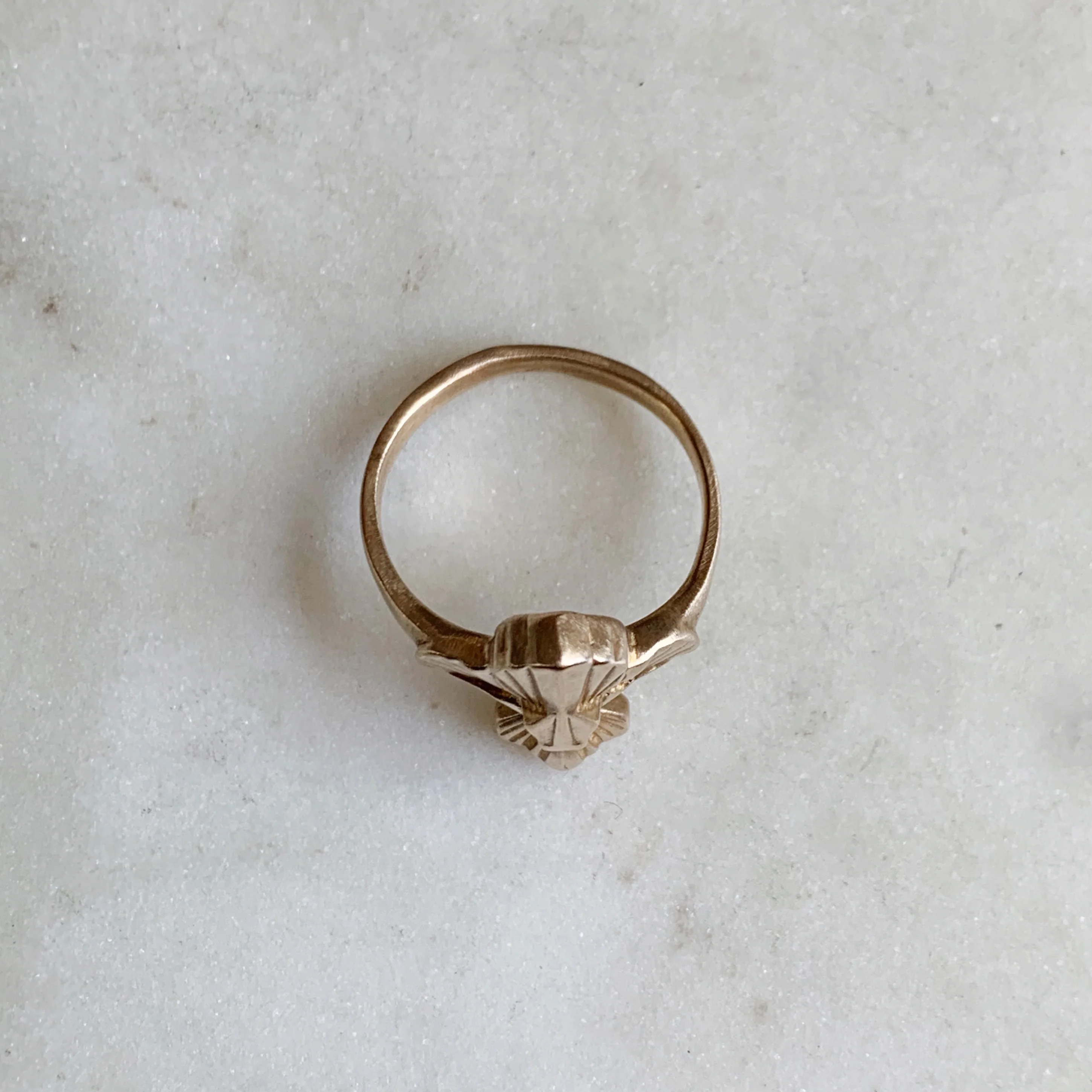 FLEUR DE LIS RING - Image 4