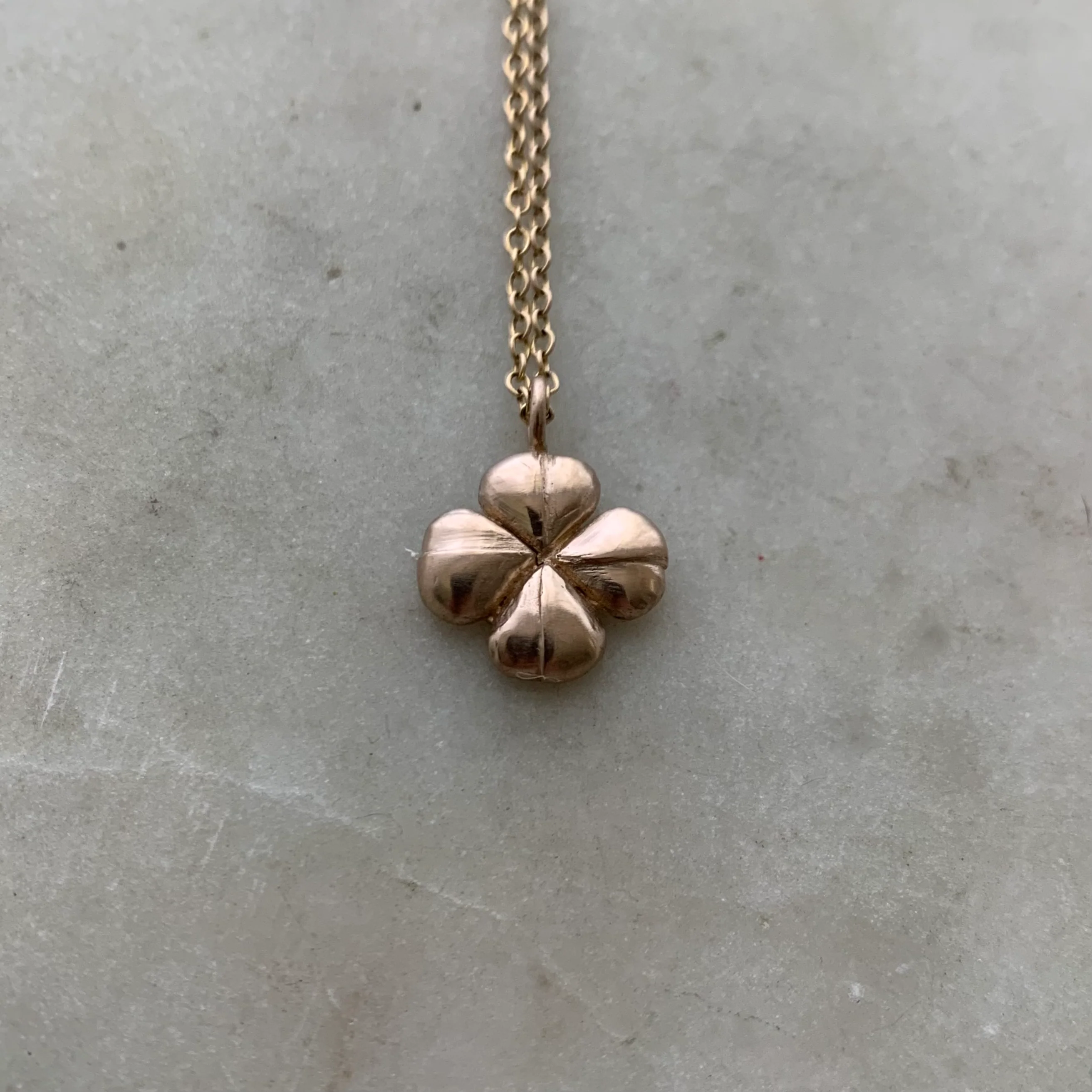 FOUR LEAF CLOVER PENDANT