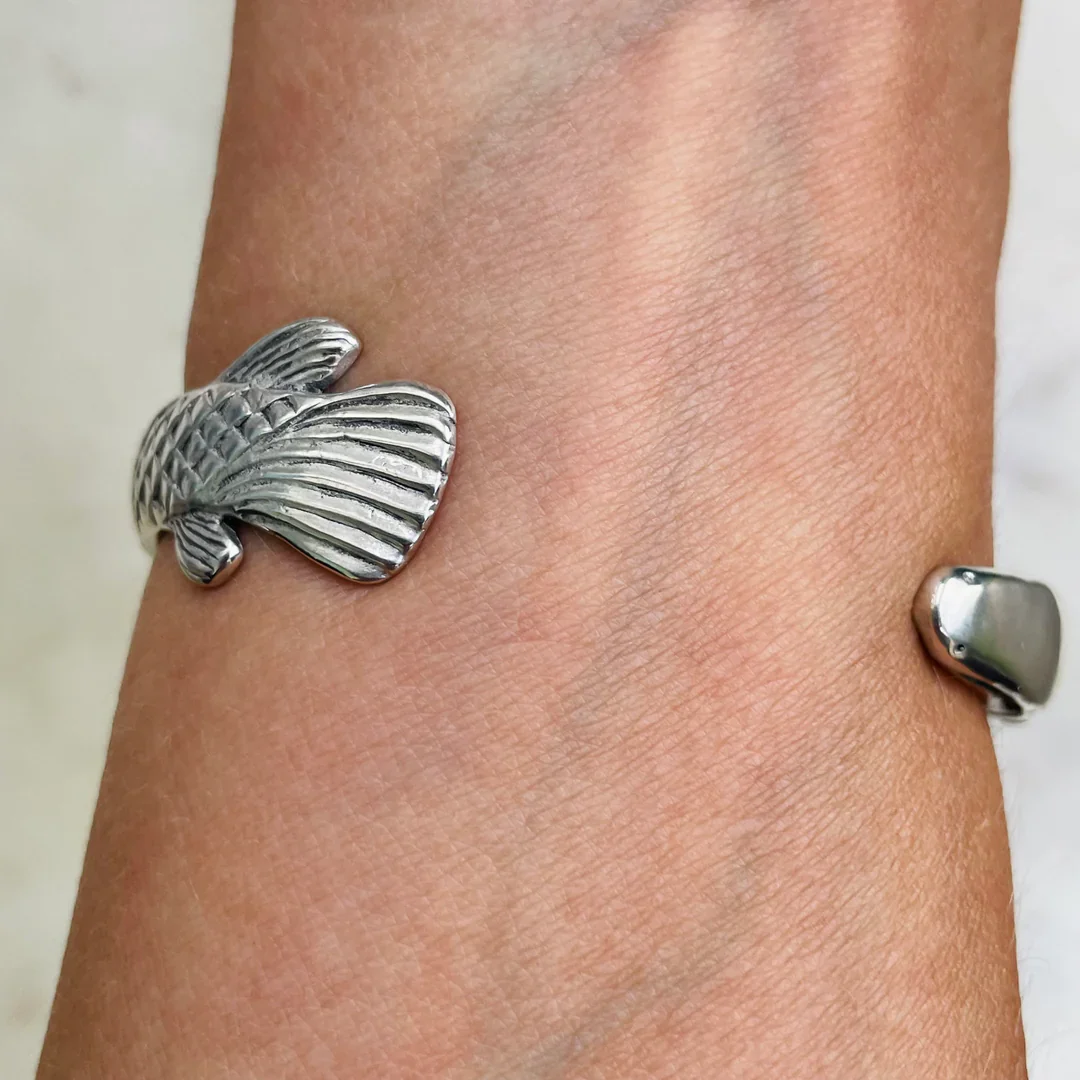 GARFISH CUFF + BIRTHSTONE EYES - Image 10
