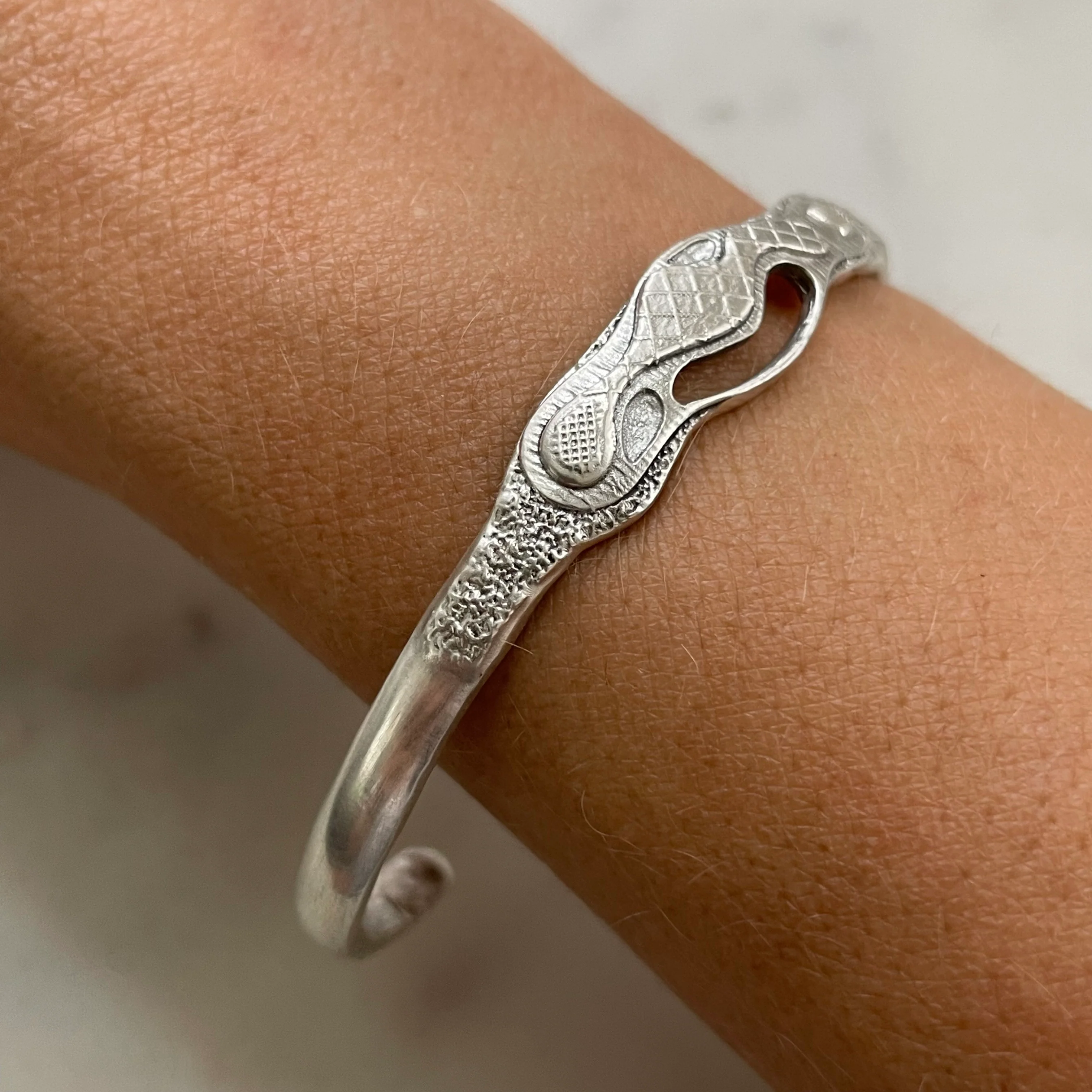 ARCHIVE — GOLF CUFF - Image 13