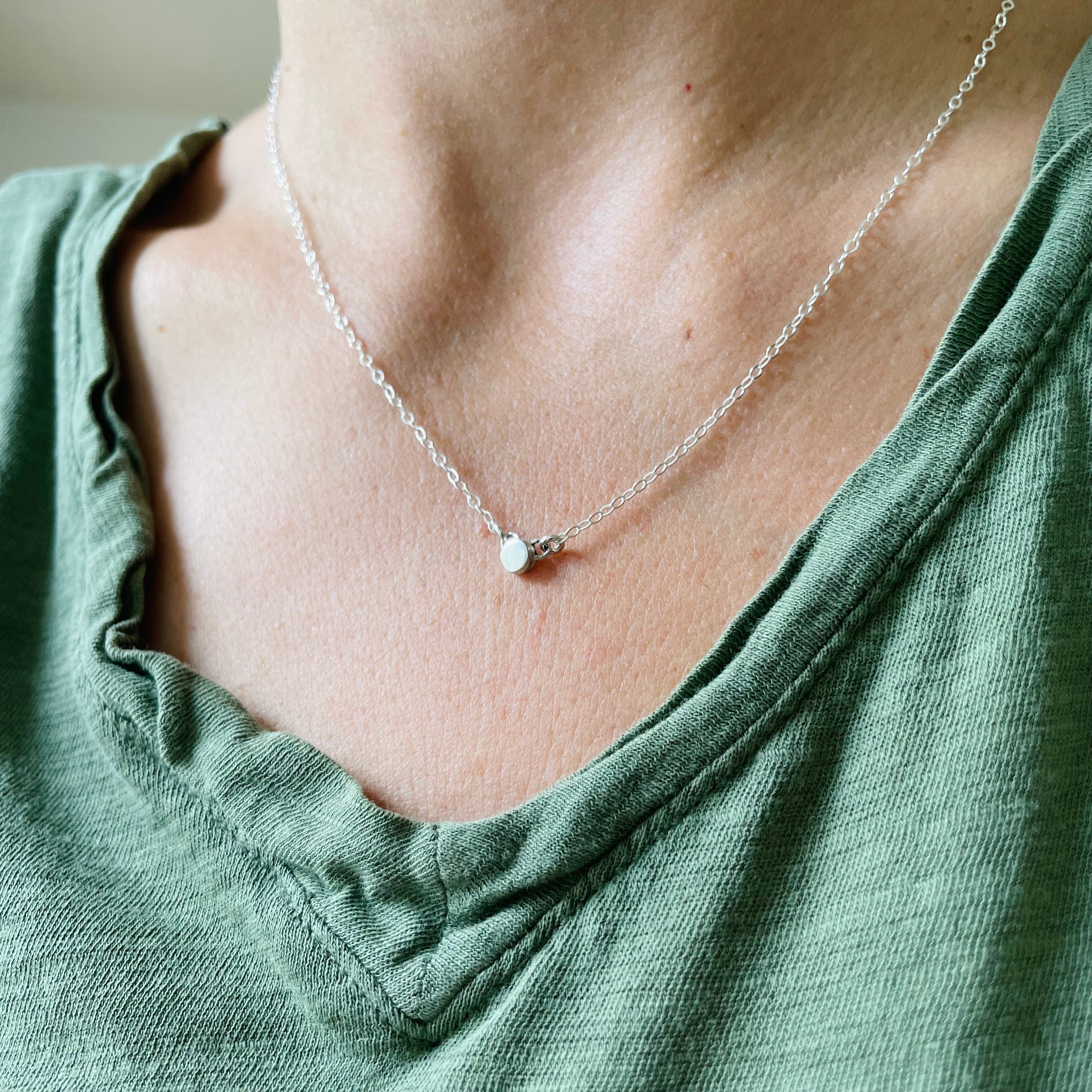 ARCHIVE — GRACE BAR NECKLACE — NO STONE - Image 8