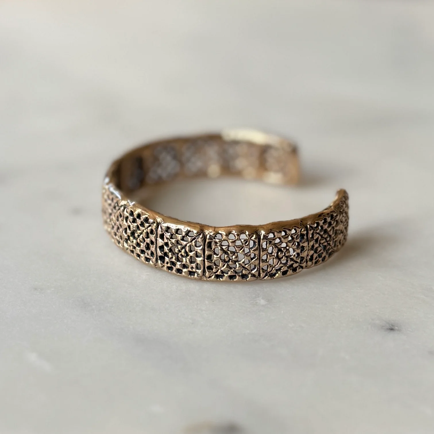 GRANNY SQUARE CUFF — ONE ROW - Image 8