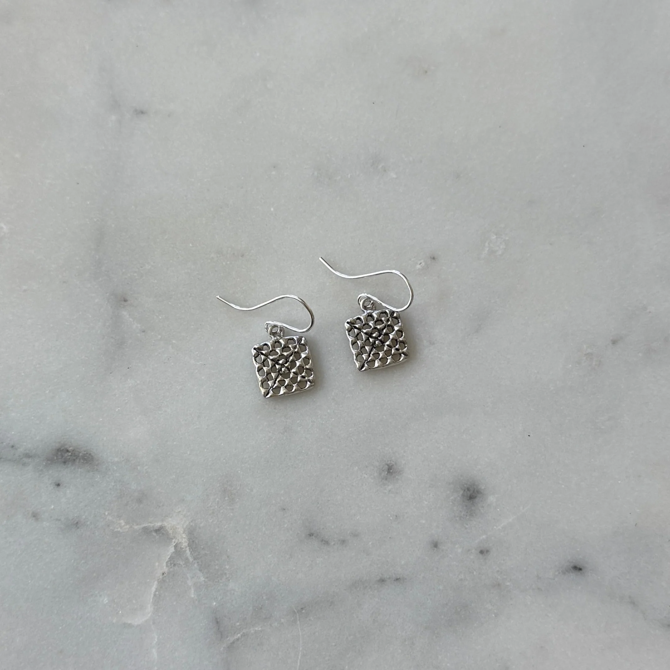 GRANNY SQUARE EARRINGS - Image 6