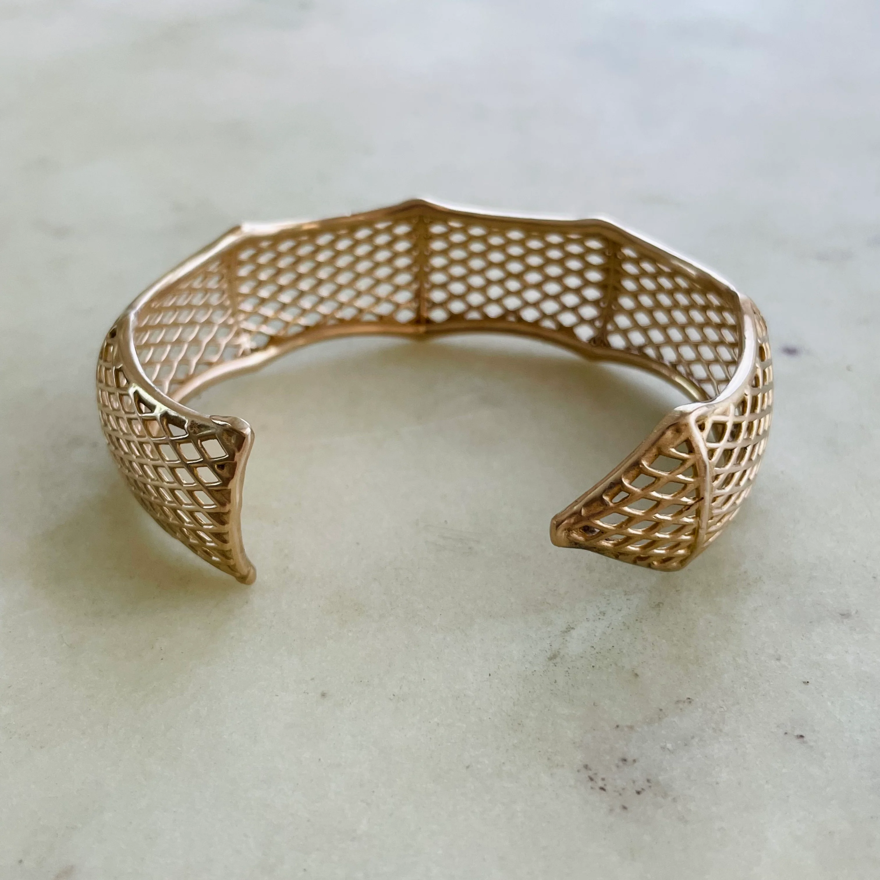 HOOP NET CUFF - Image 5