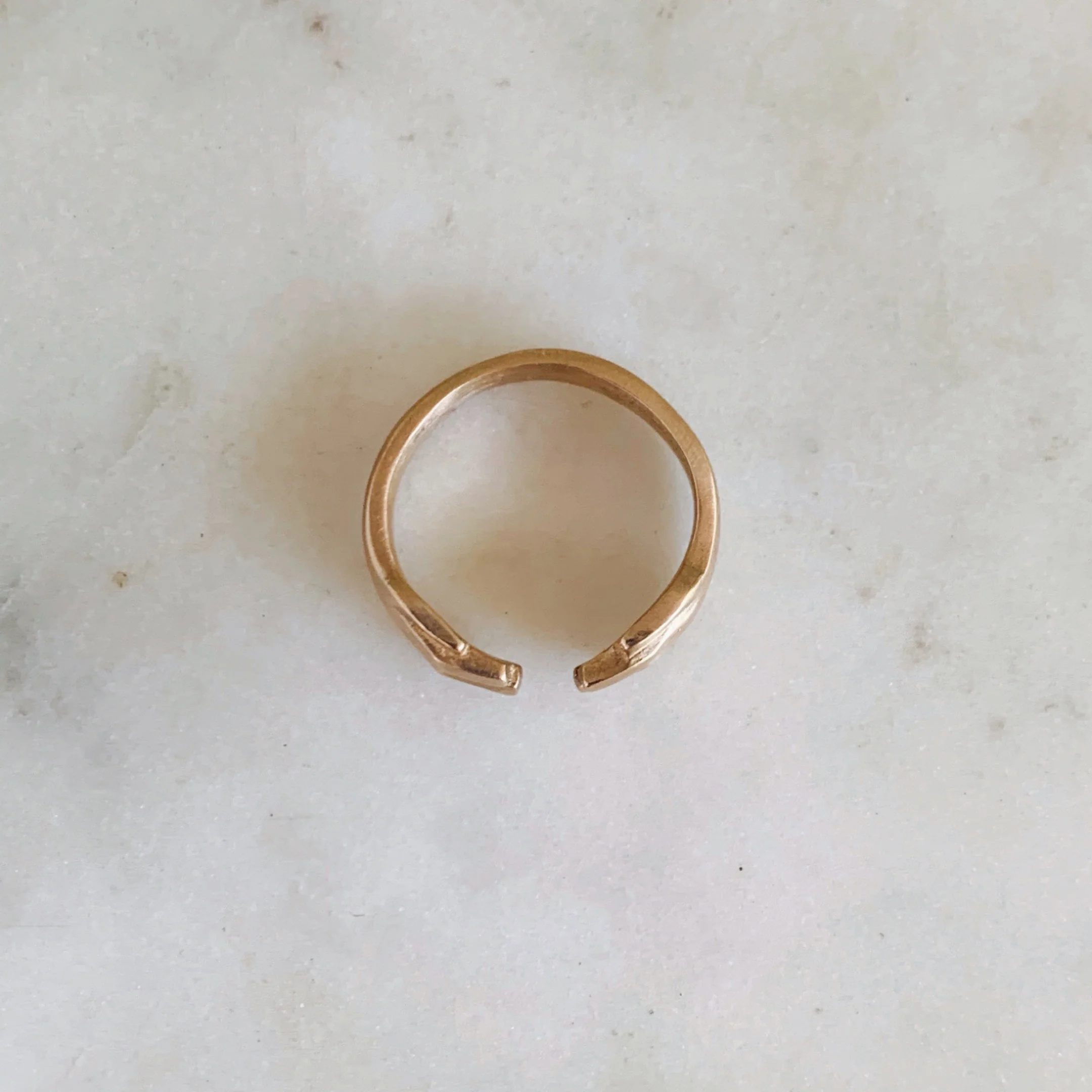 HUG RING - Image 4