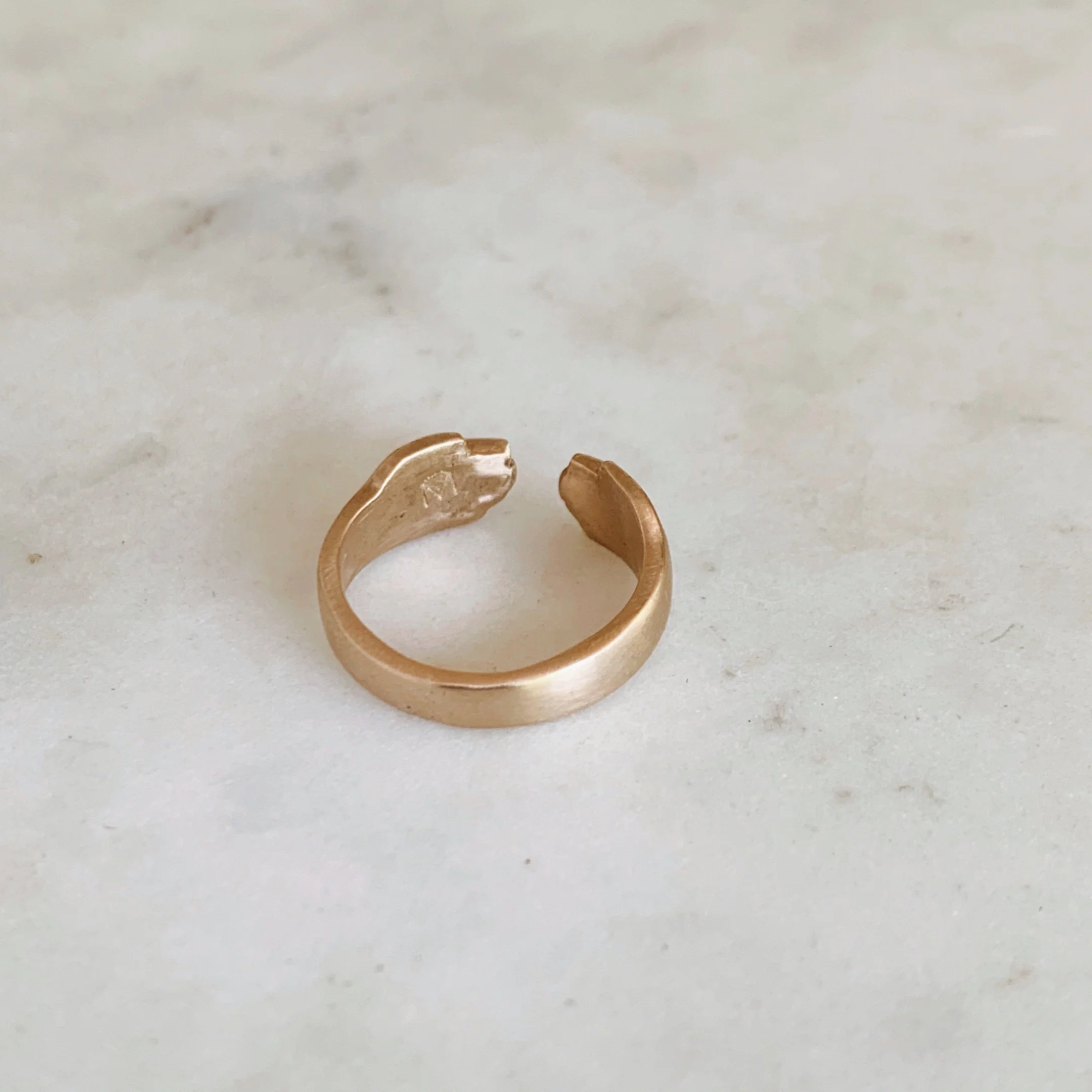 HUG RING - Image 7