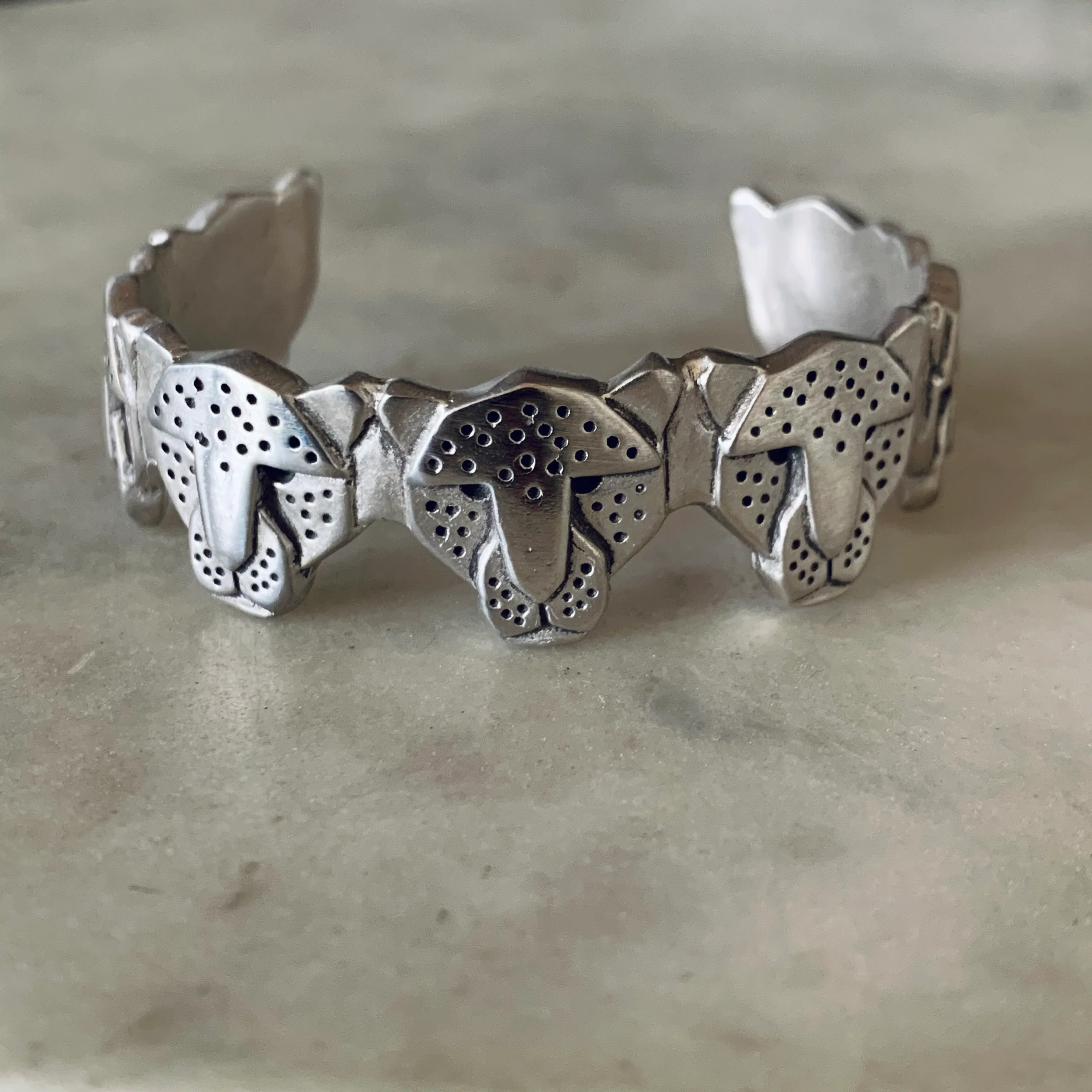 ARCHIVE — JAGUAR CUFF - Image 6