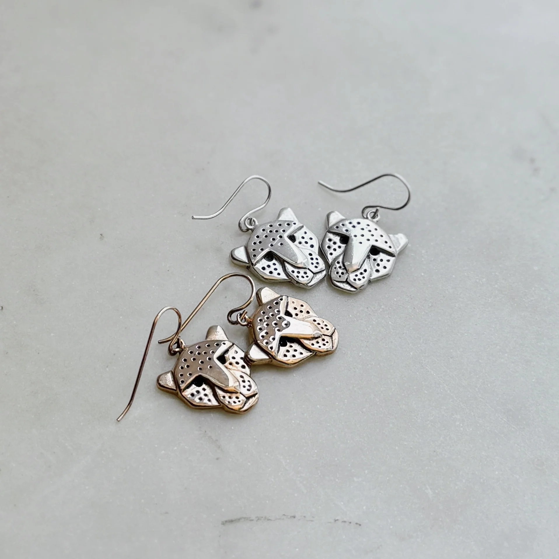 ARCHIVE — JAGUAR EARRINGS - Image 3