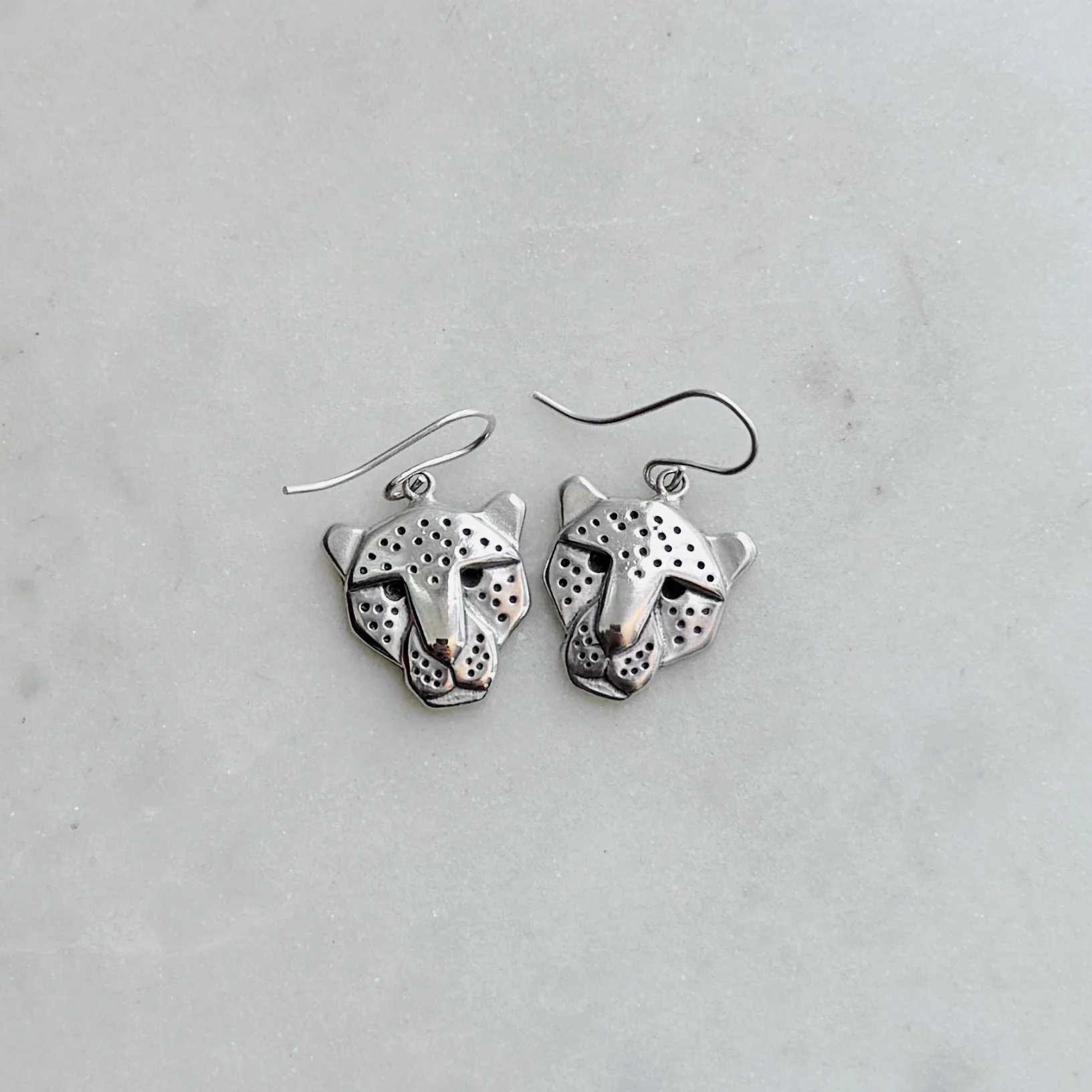 ARCHIVE — JAGUAR EARRINGS - Image 7